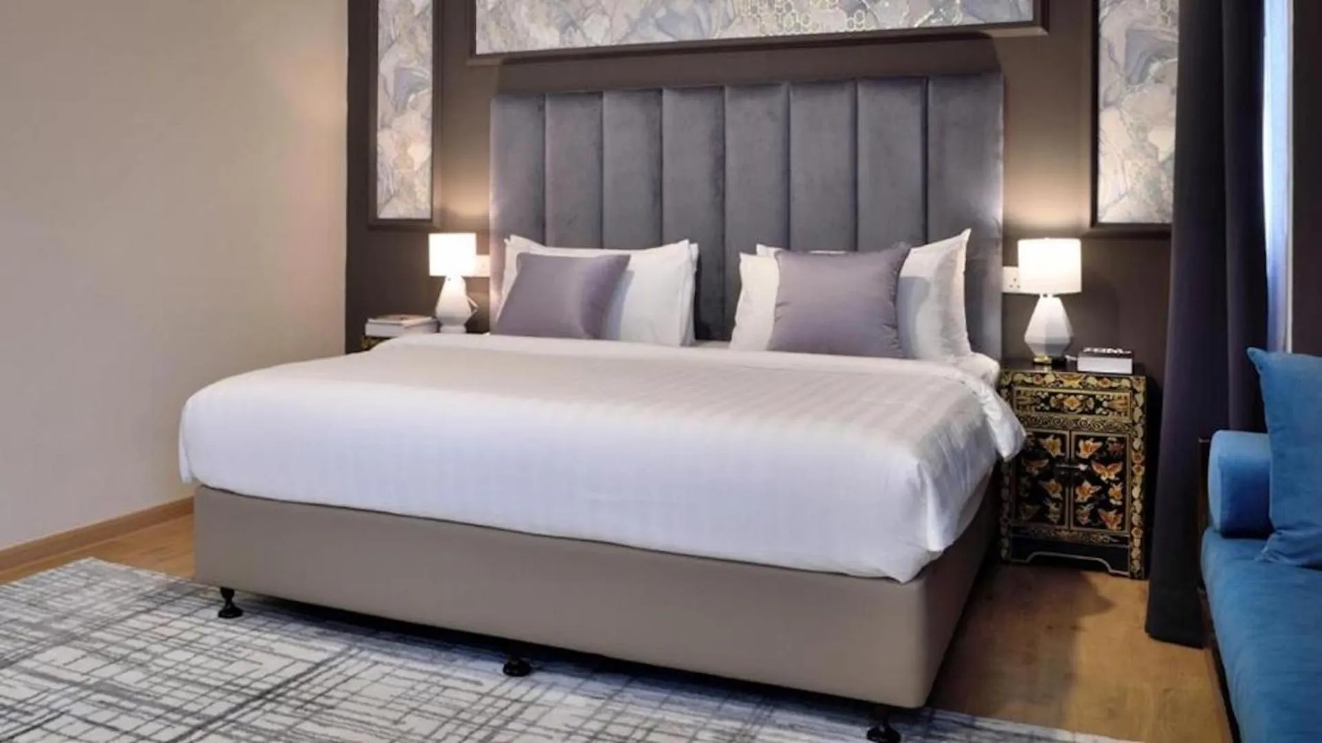 Deluxe King Room in The Leith