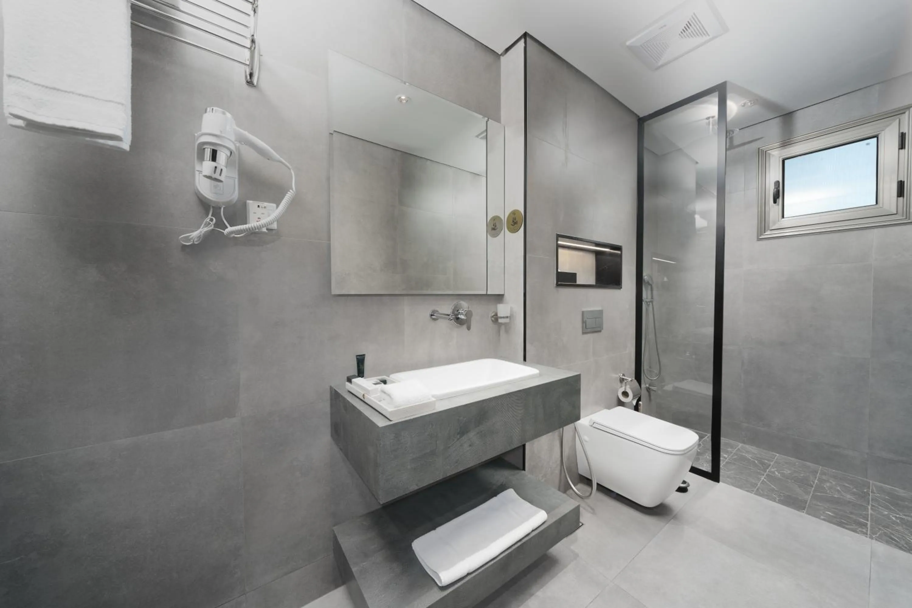 Twin Room in Larichy Hotel Tabuk