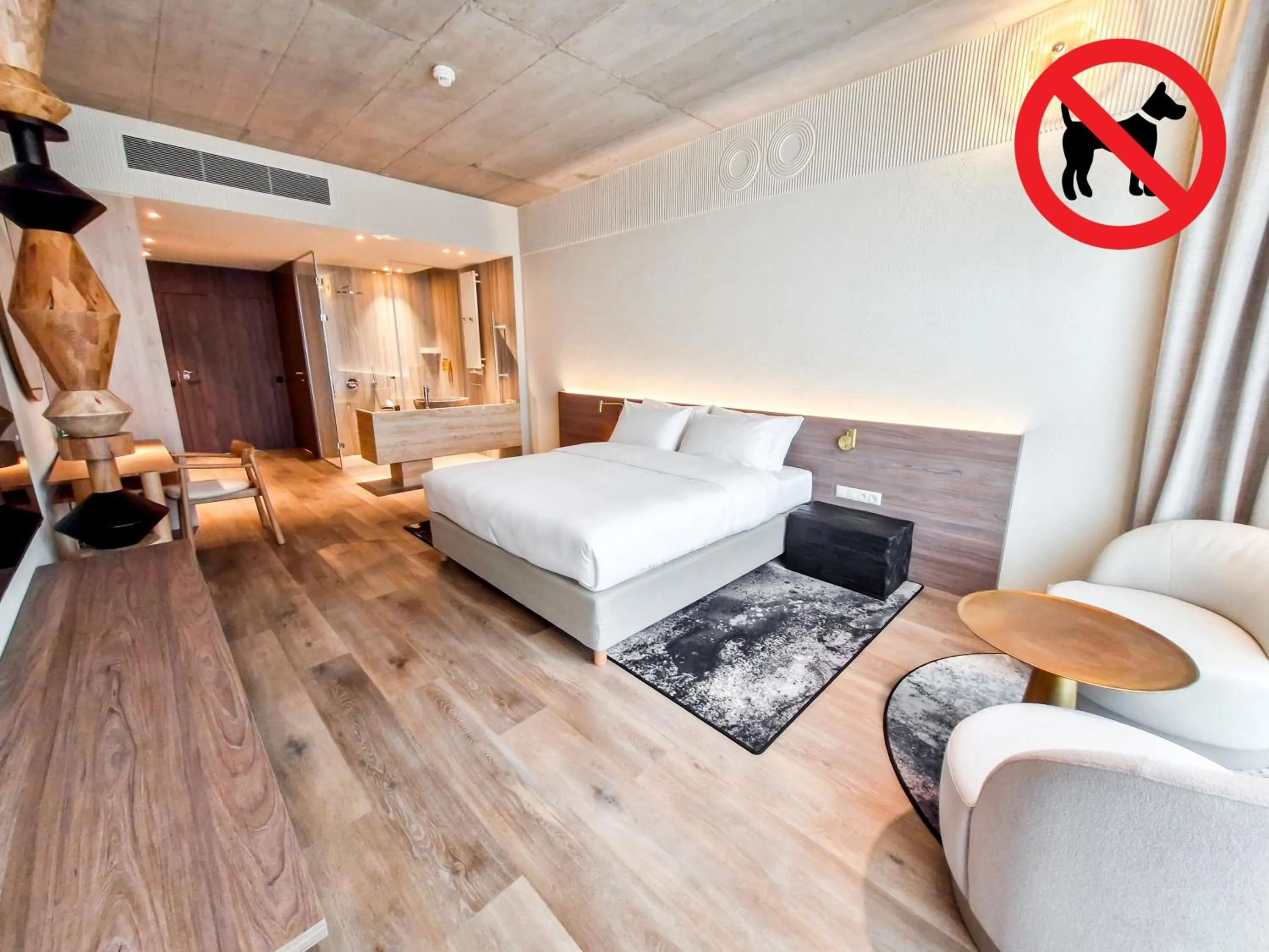 Superior Double Room in Hotel GLAR Conference & SPA