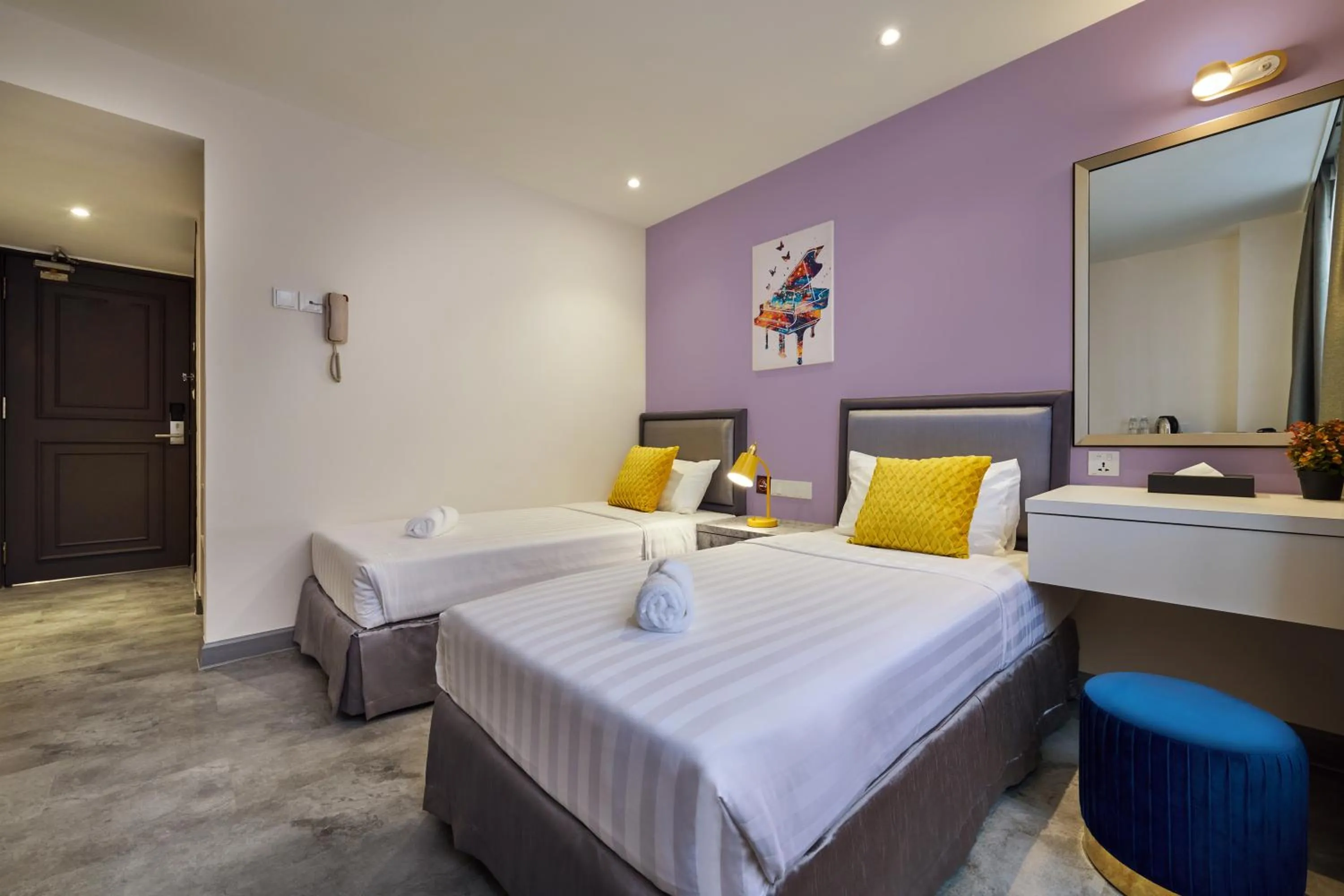 Twin Room with City View in PJ De Inn Hotel