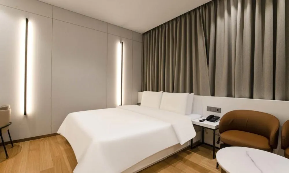 Deluxe Superior in Uiwang Milos Hotel