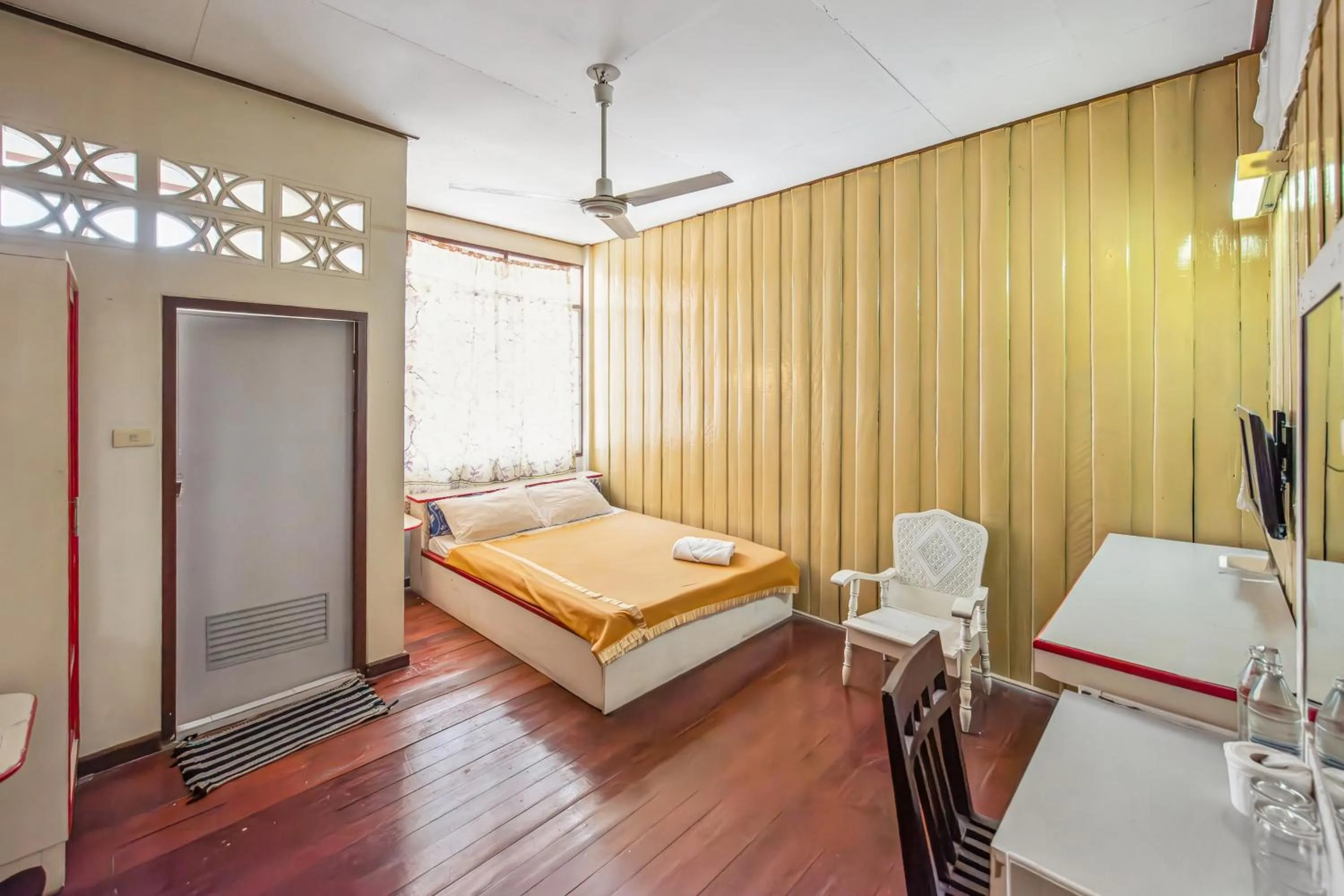 Budget Double Room in The Prince Hotel