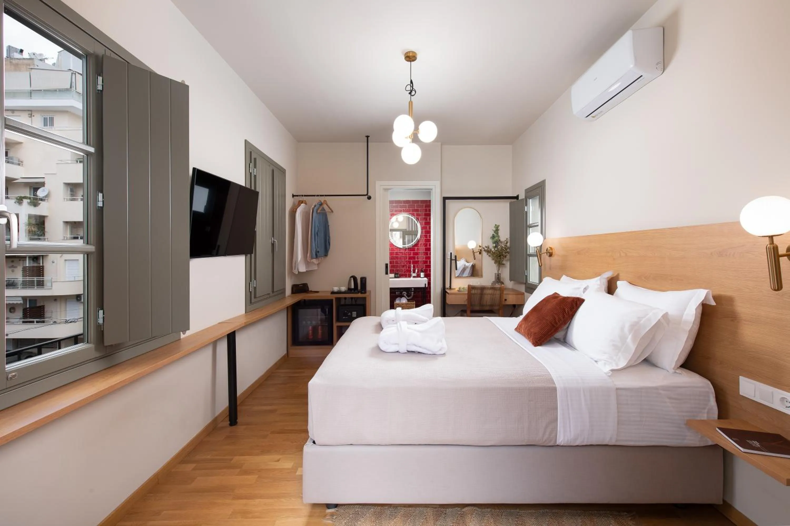 Premium Rooftop Room with Terrace in Living Yard Acropolis