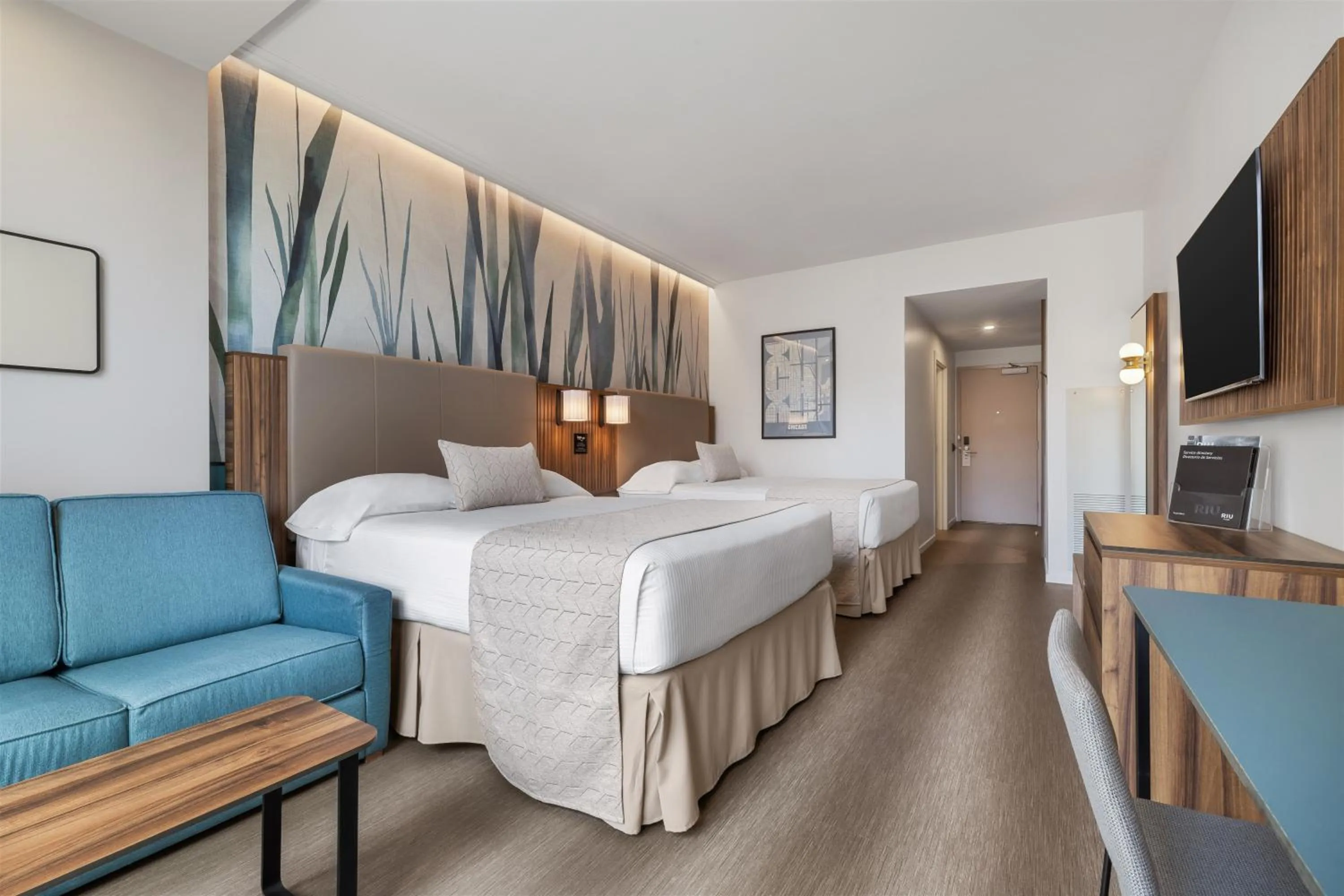 Deluxe Double Room with Two Double Beds in Riu Plaza Chicago