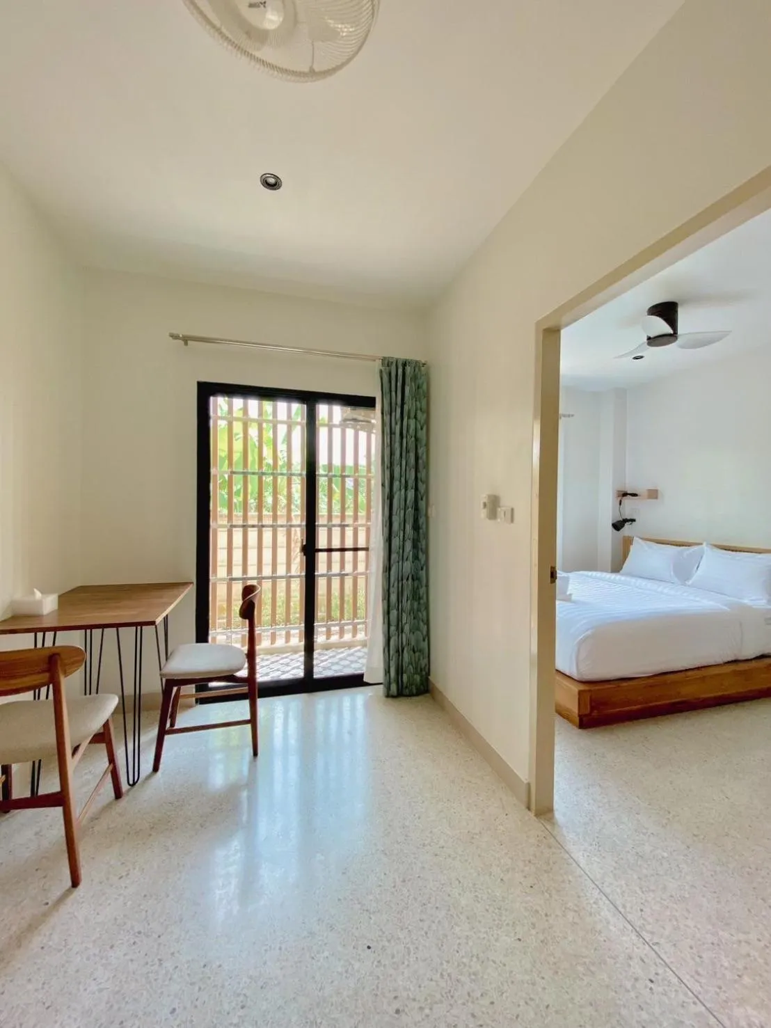 Family Room in Calamint Residence Hotel ( คาลามิ้นท์)