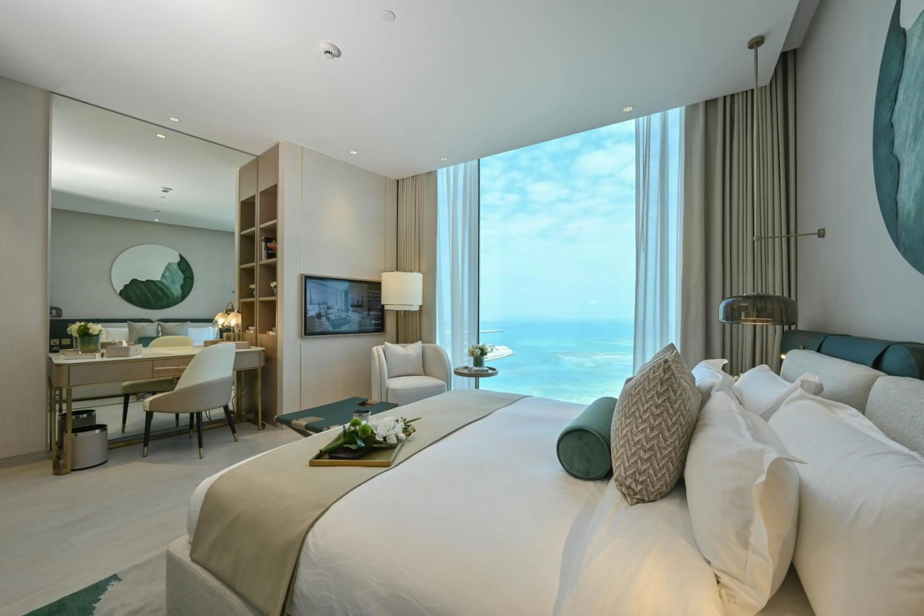 Sea View One Bedroom Apartment in Onyx Rotana