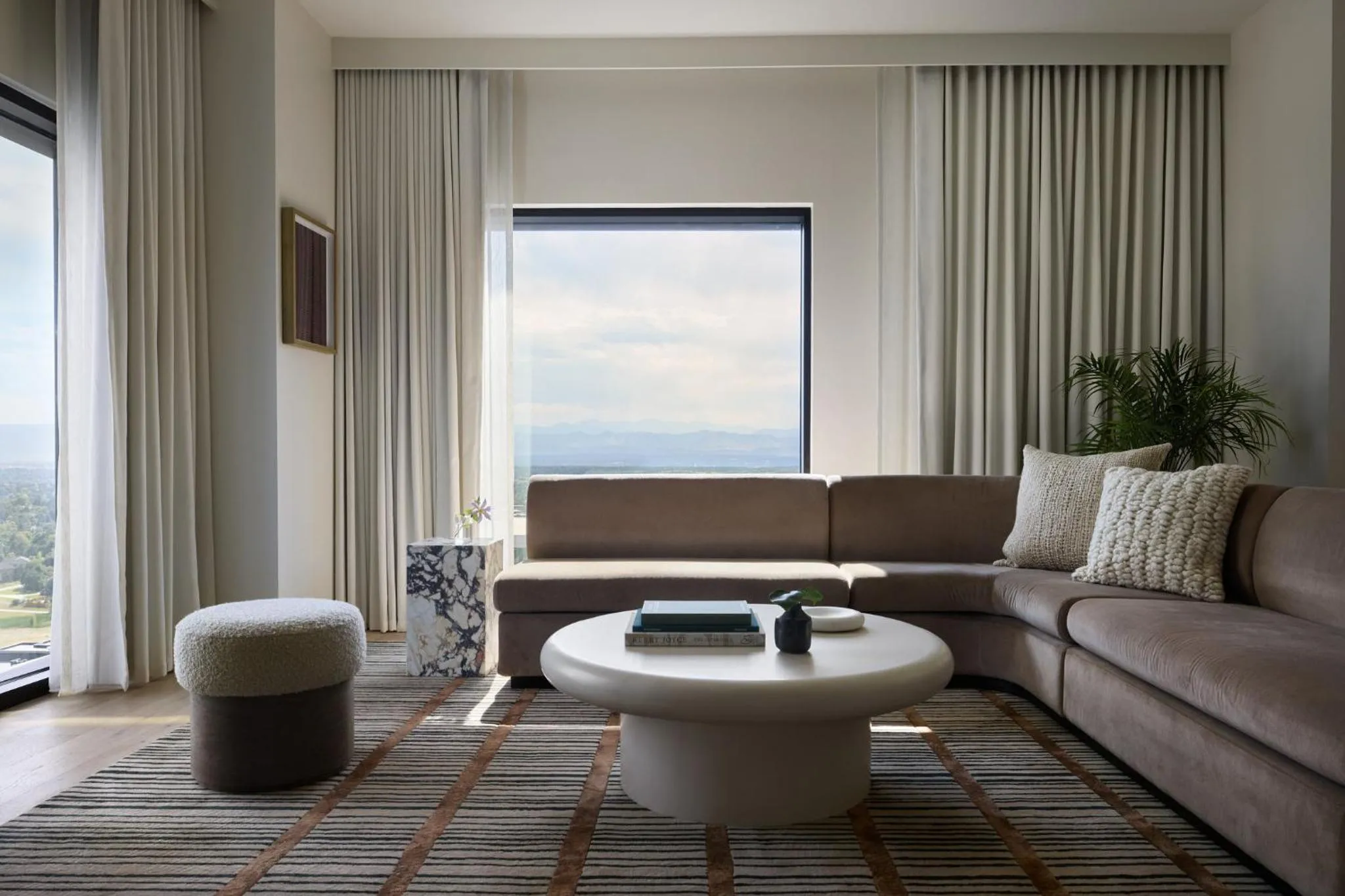 One-Bedroom Suite with Mountain View in Kimpton Claret Hotel by IHG