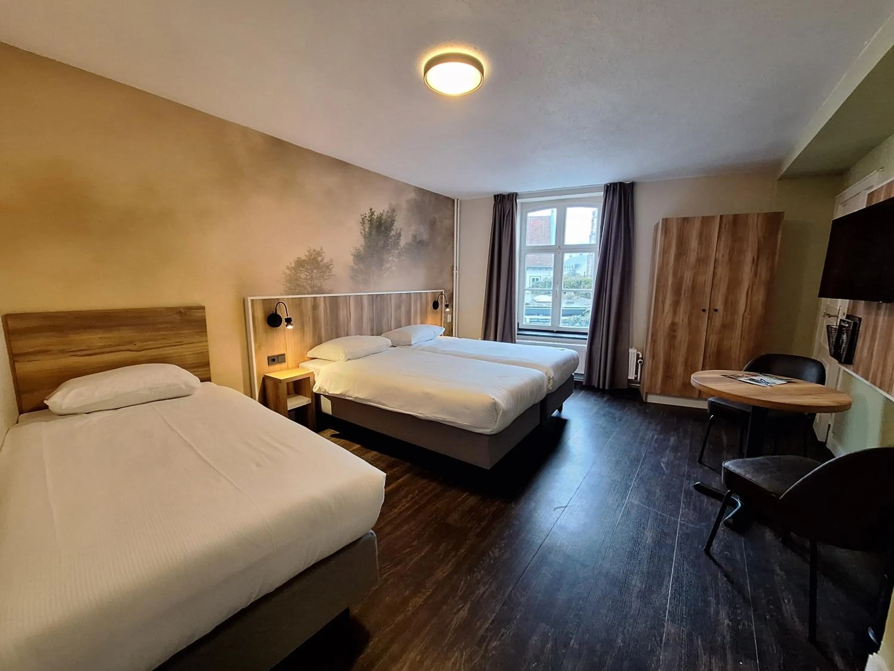 Triple Room in Fletcher Hotel La Ville Blanche