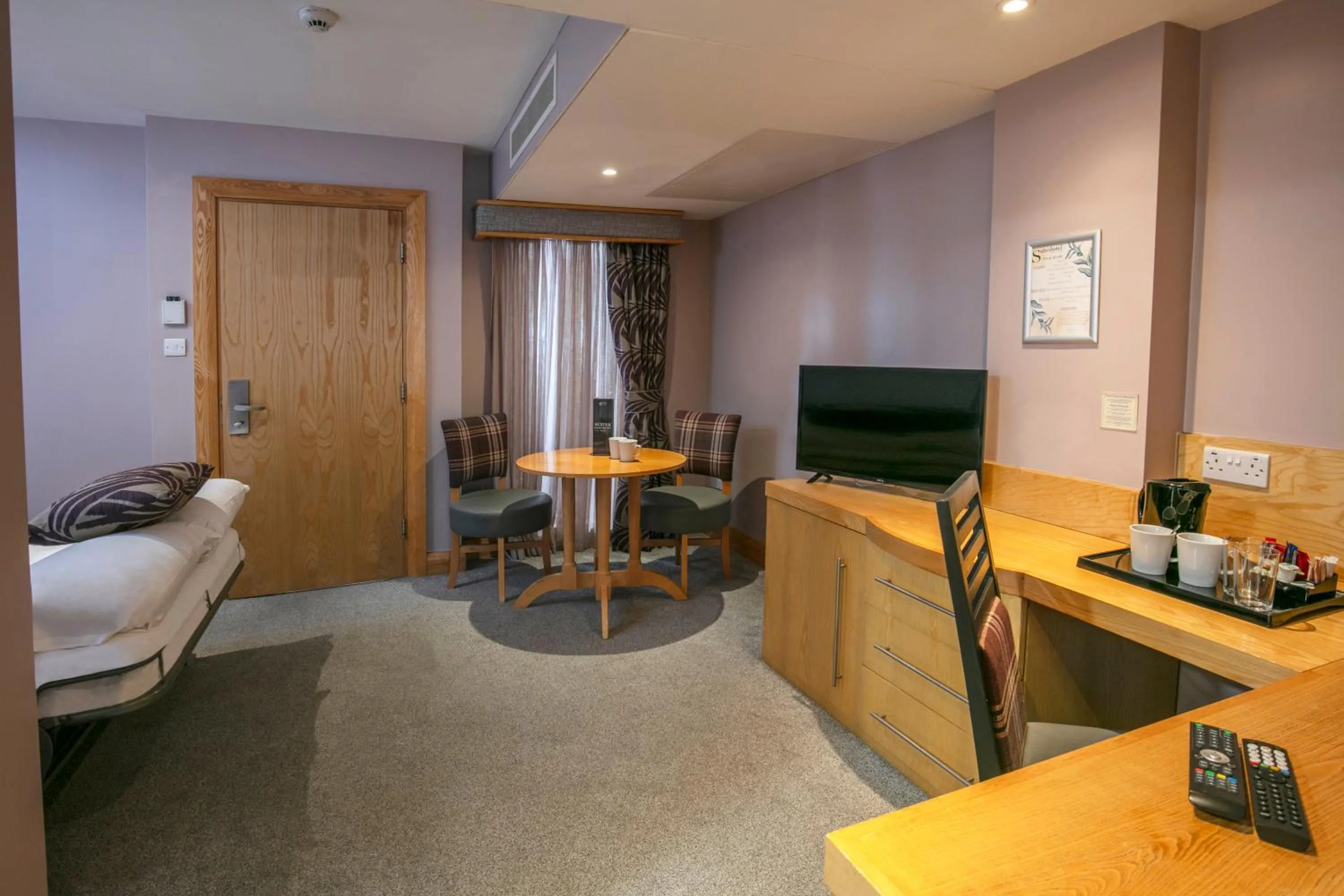 Executive King Suite with Jacuzzi - Non-Smoking in Best Western Premier Knowsley Suites Hotel & Spa