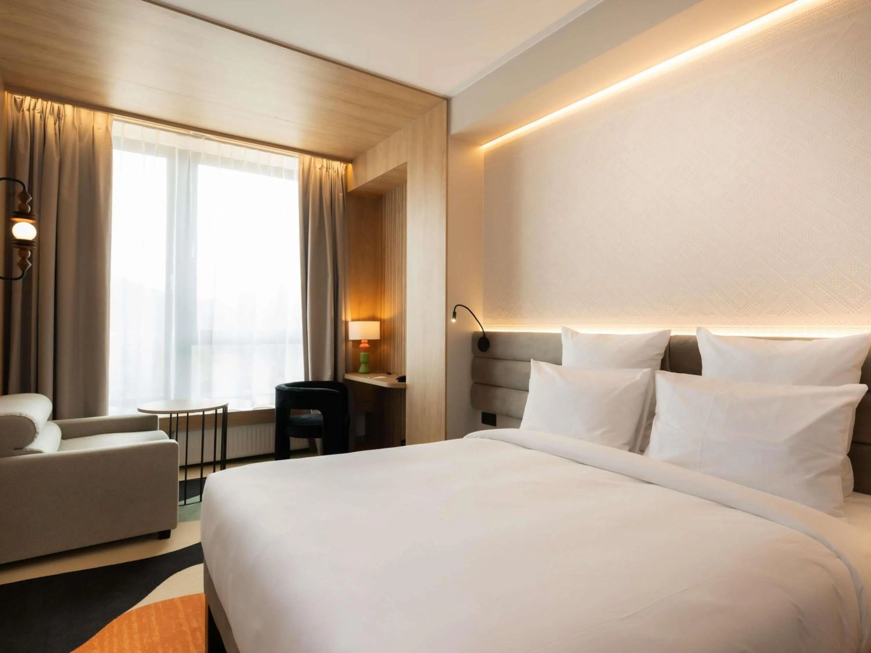 Classic Double Room with Sofa Bed and Mountain View in Mercure Szczyrk Resort