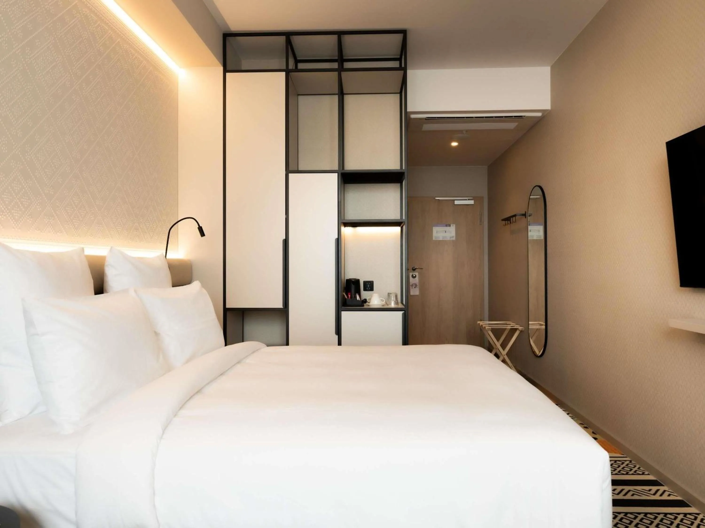 Classic Double Room with Mountain View in Mercure Szczyrk Resort