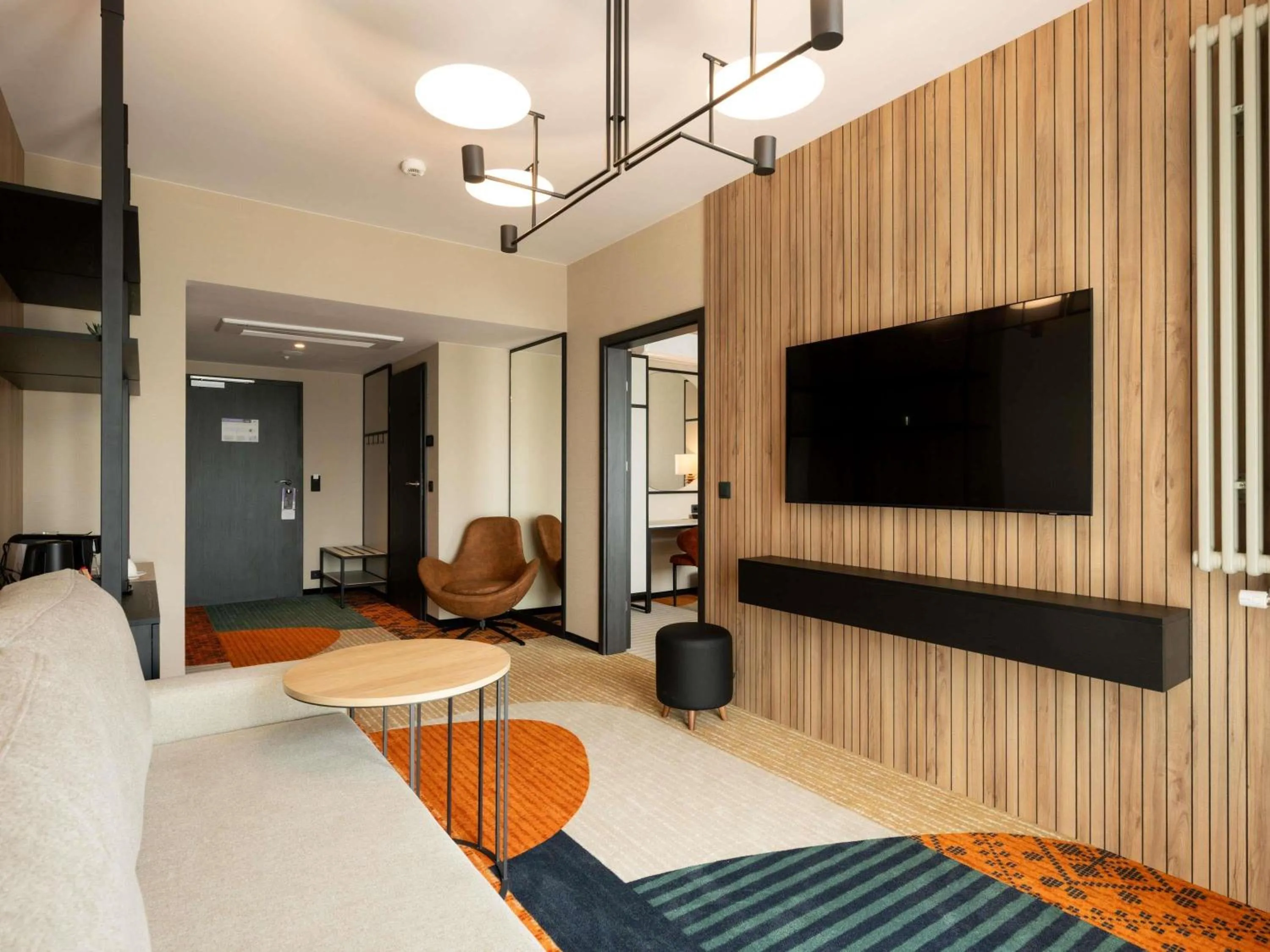 Junior Suite with a Double Bed and a Sofa in Mercure Szczyrk Resort