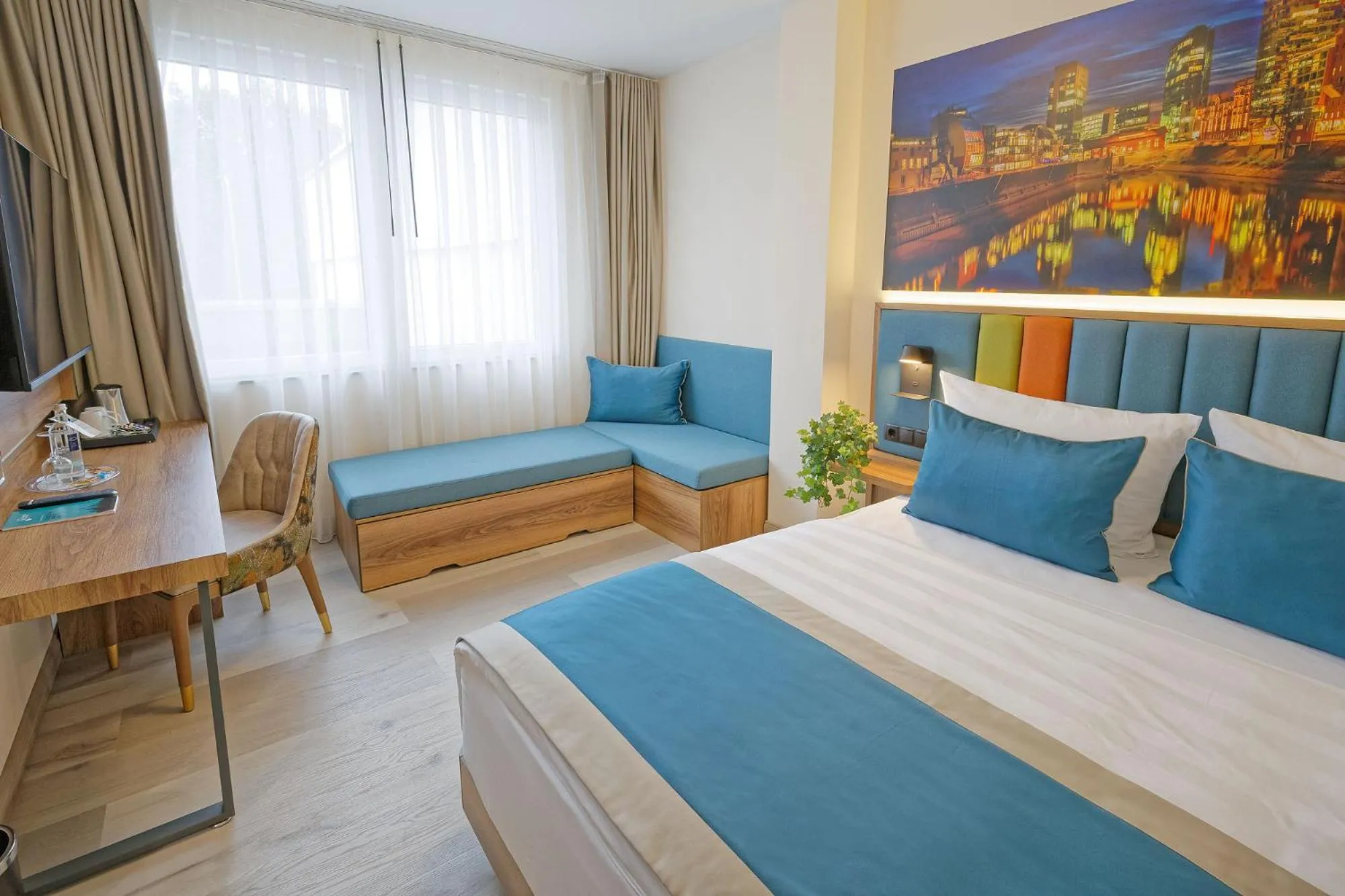 Superior Single Room in Friends Hotel Düsseldorf-Airport Ratingen