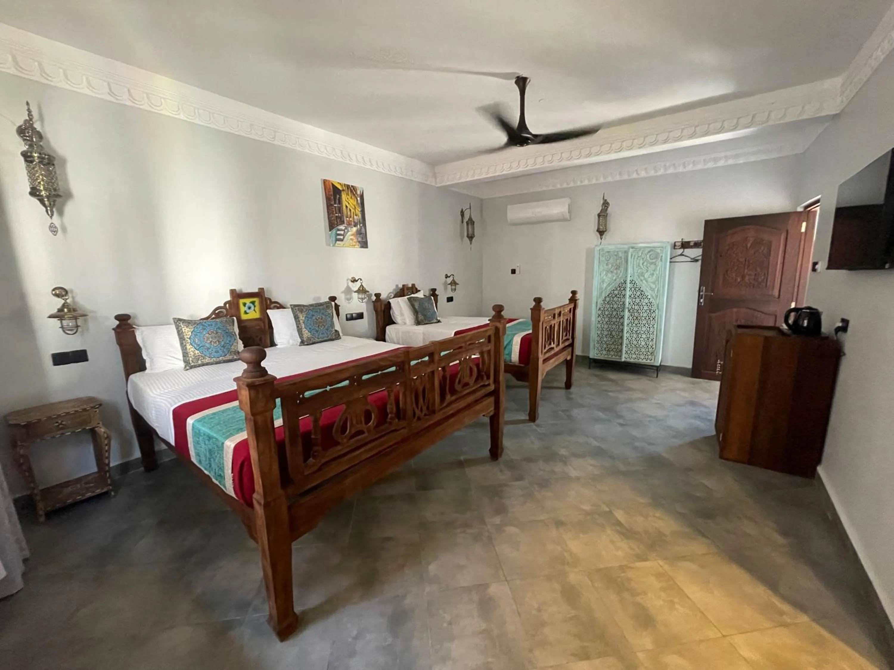 Twin Room with Garden View in Mizingani Seafront Hotel