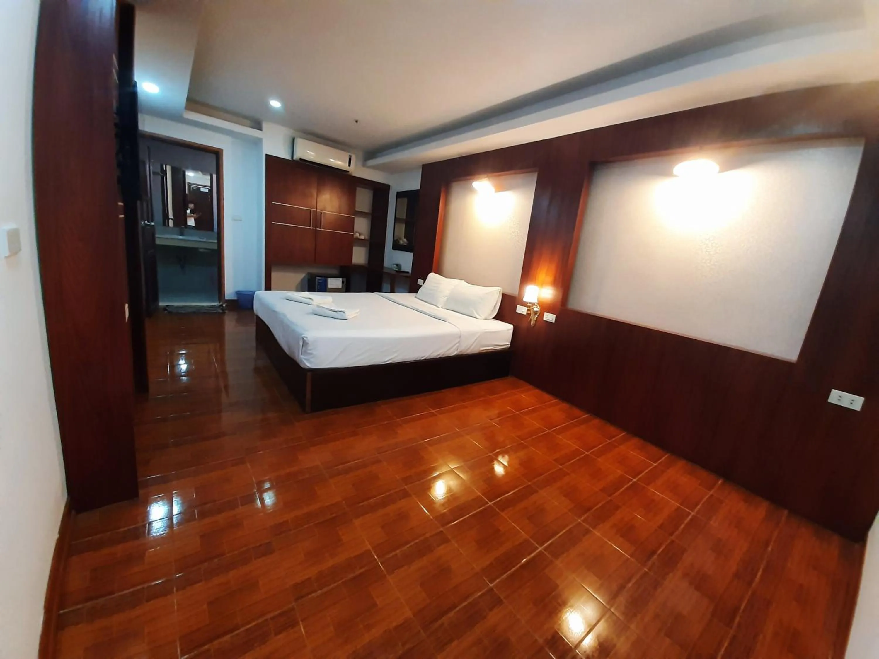 Deluxe Room in Vang Vieng Sky Mountain View Hotel