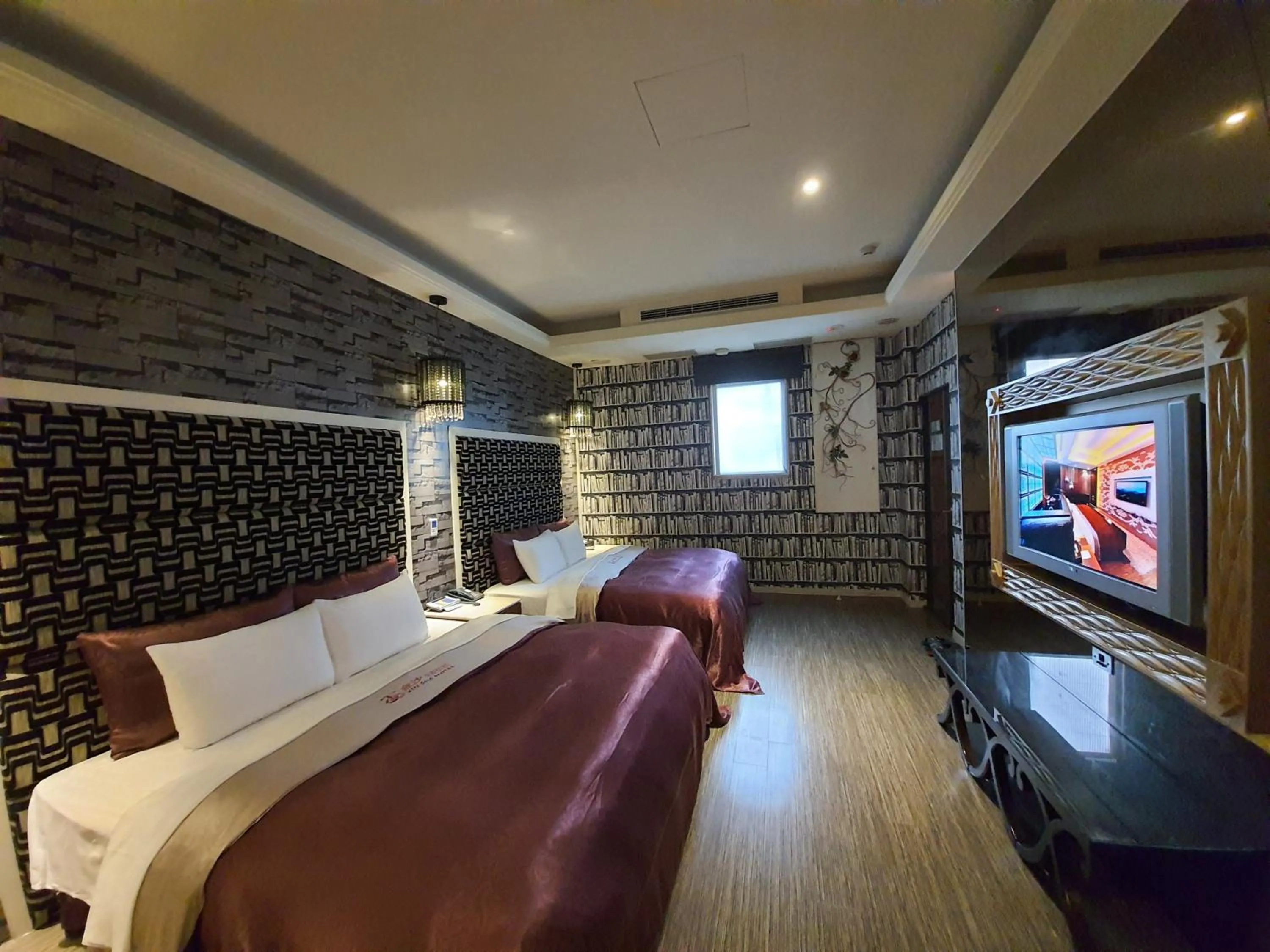 Business Twin Room - (Check-in after 18:00, No Garage) in Jinsha Motel