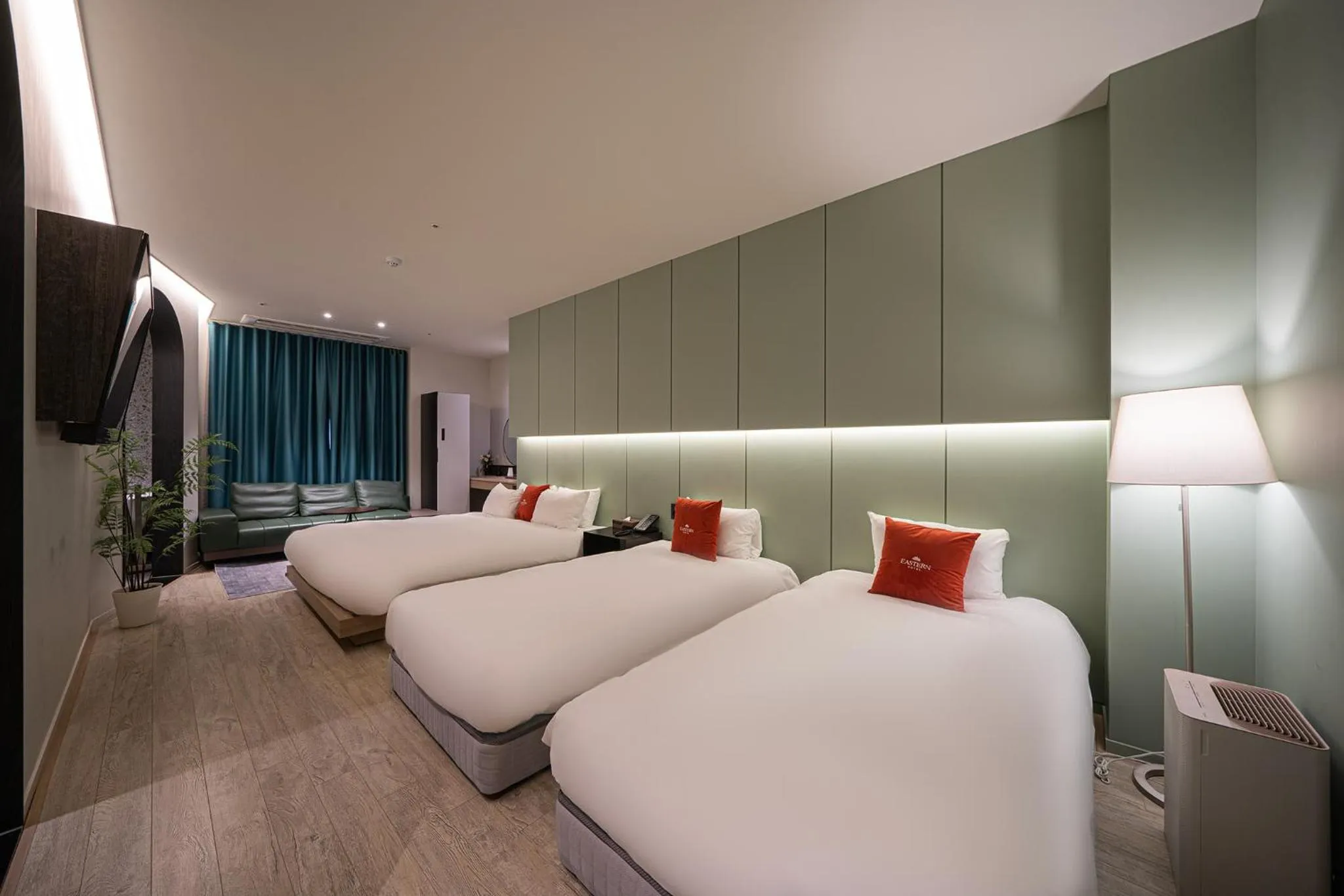 Twin Room in Daegu Eastern Hotel Lions Park