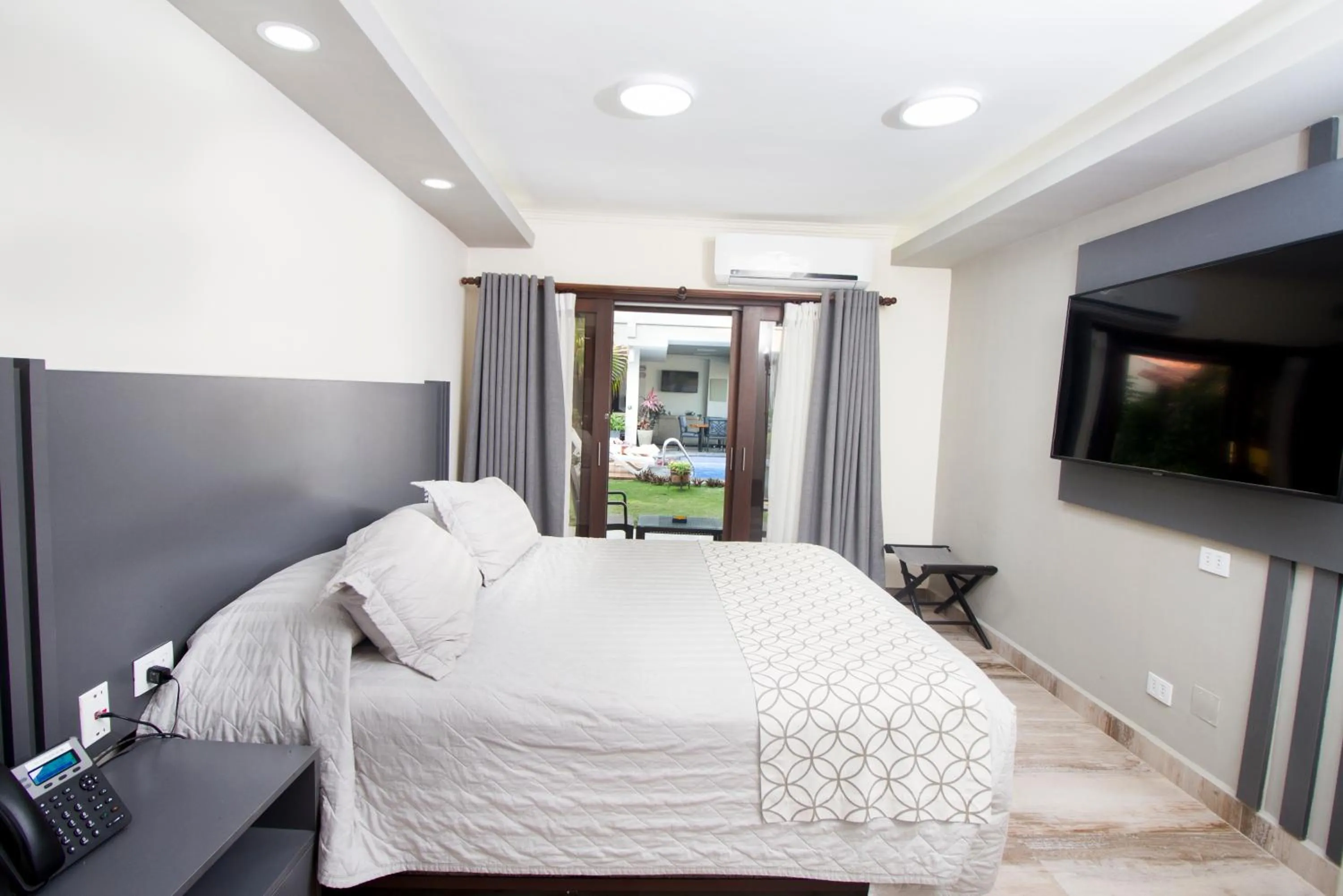 Double Room - single occupancy in Hotel Sirari By Regina