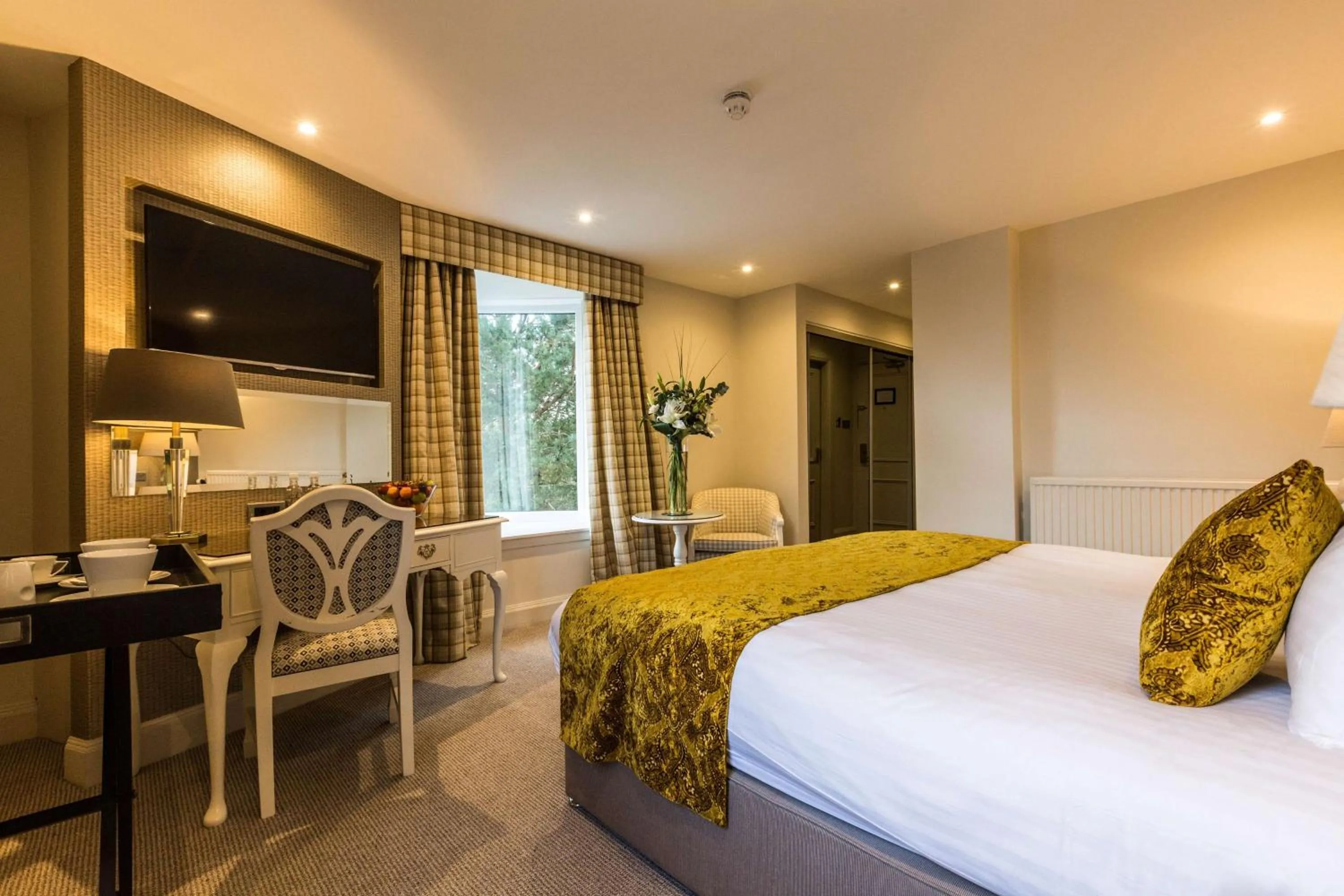 Standard King Room - Non-Smoking  in Gleddoch Golf & Spa Resort