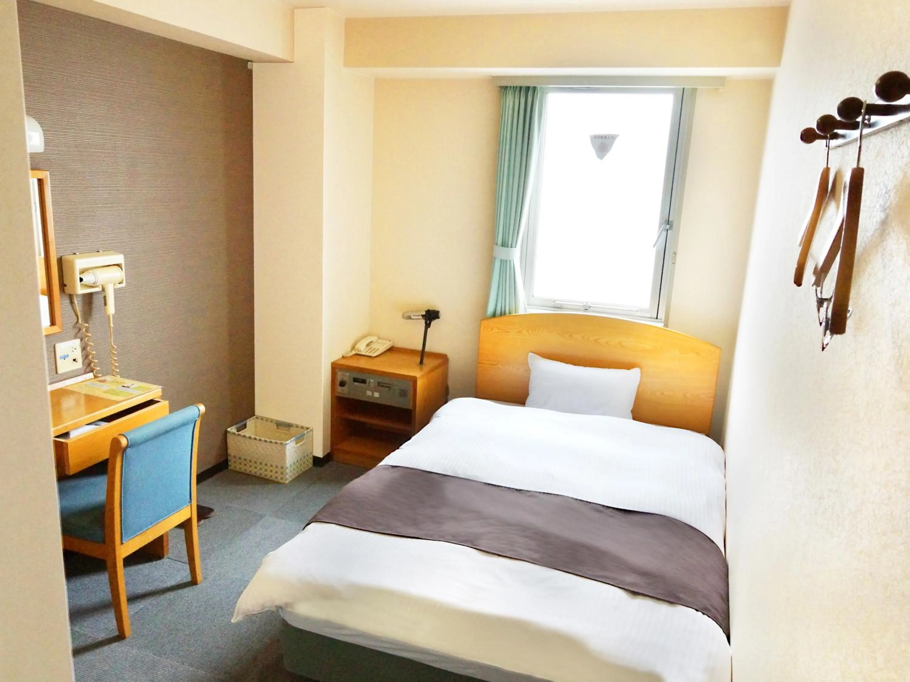 Standard Single Room - Smoking in Hotel Abest Kochi