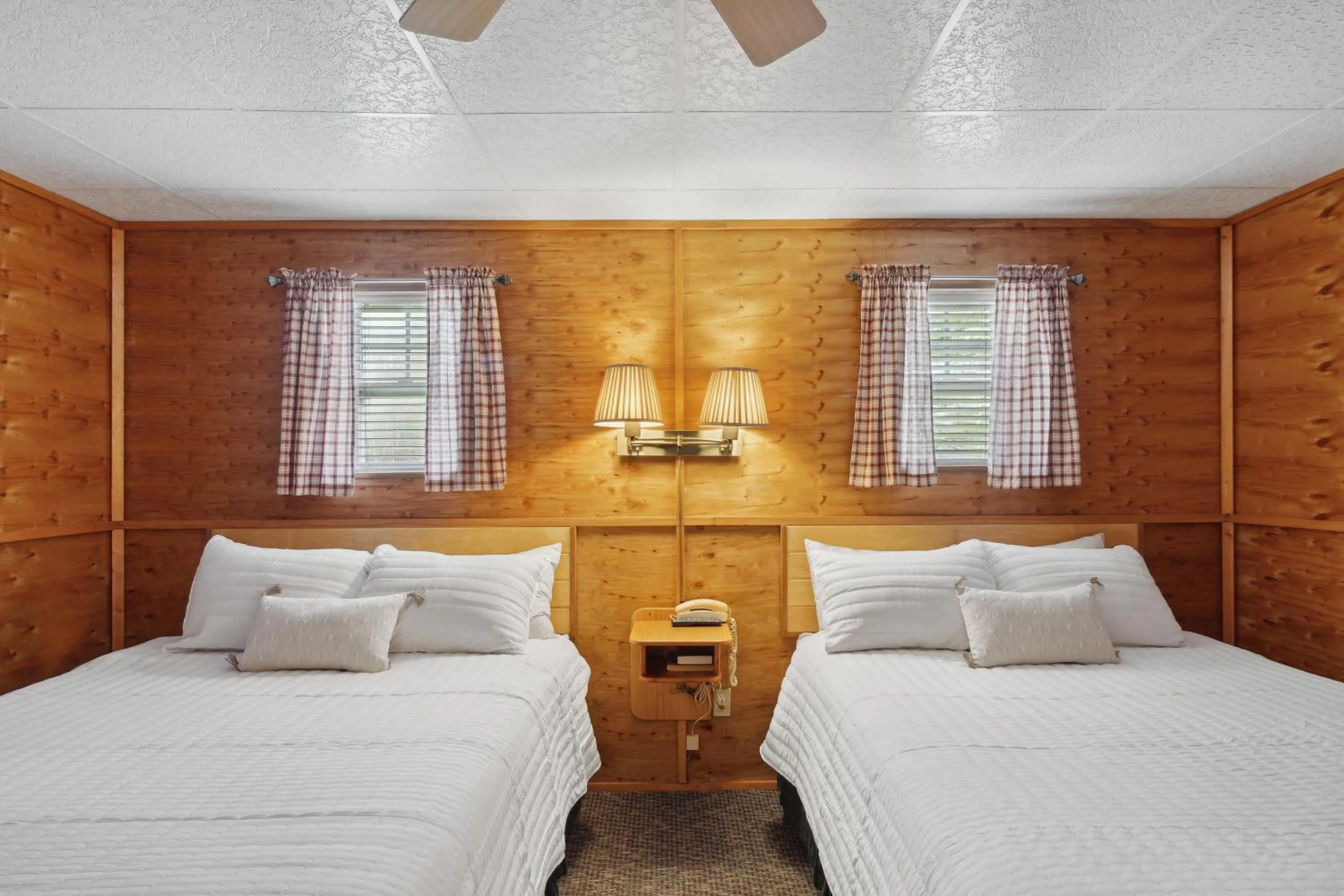 Deluxe Queen Room in Vindel Motel