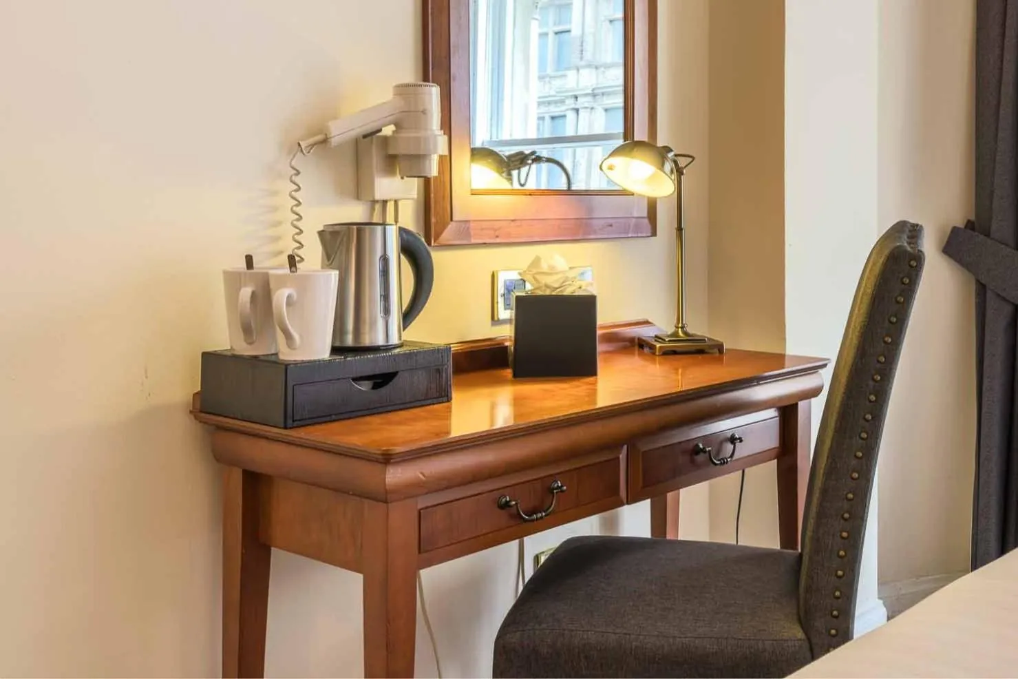 Standard Double Room in Old Waverley Hotel