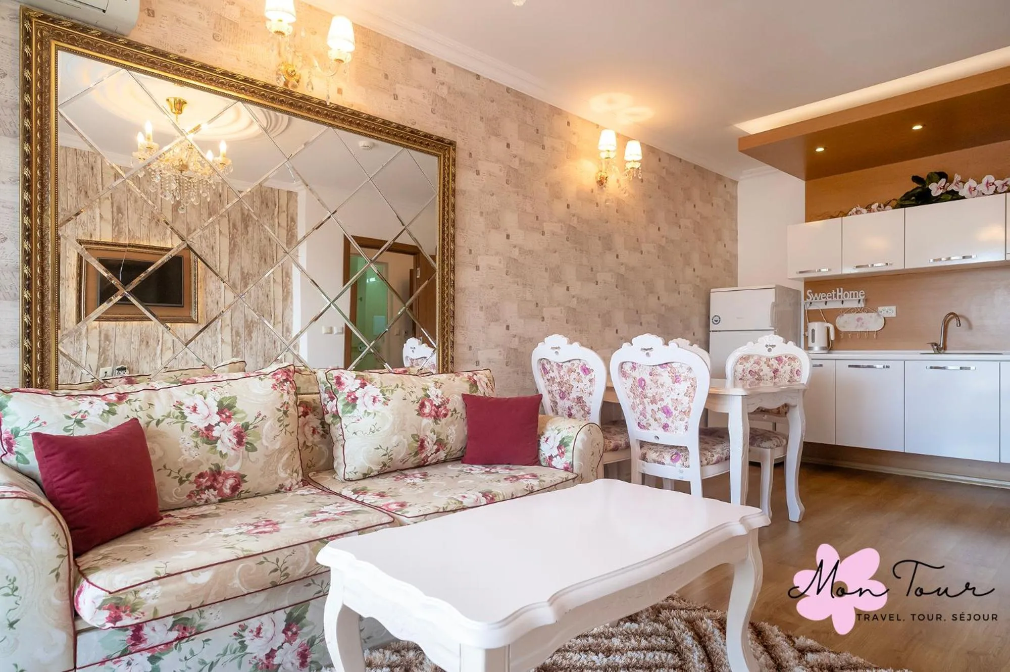 Two-Bedroom Deluxe Apartment in Mon Tour apartments