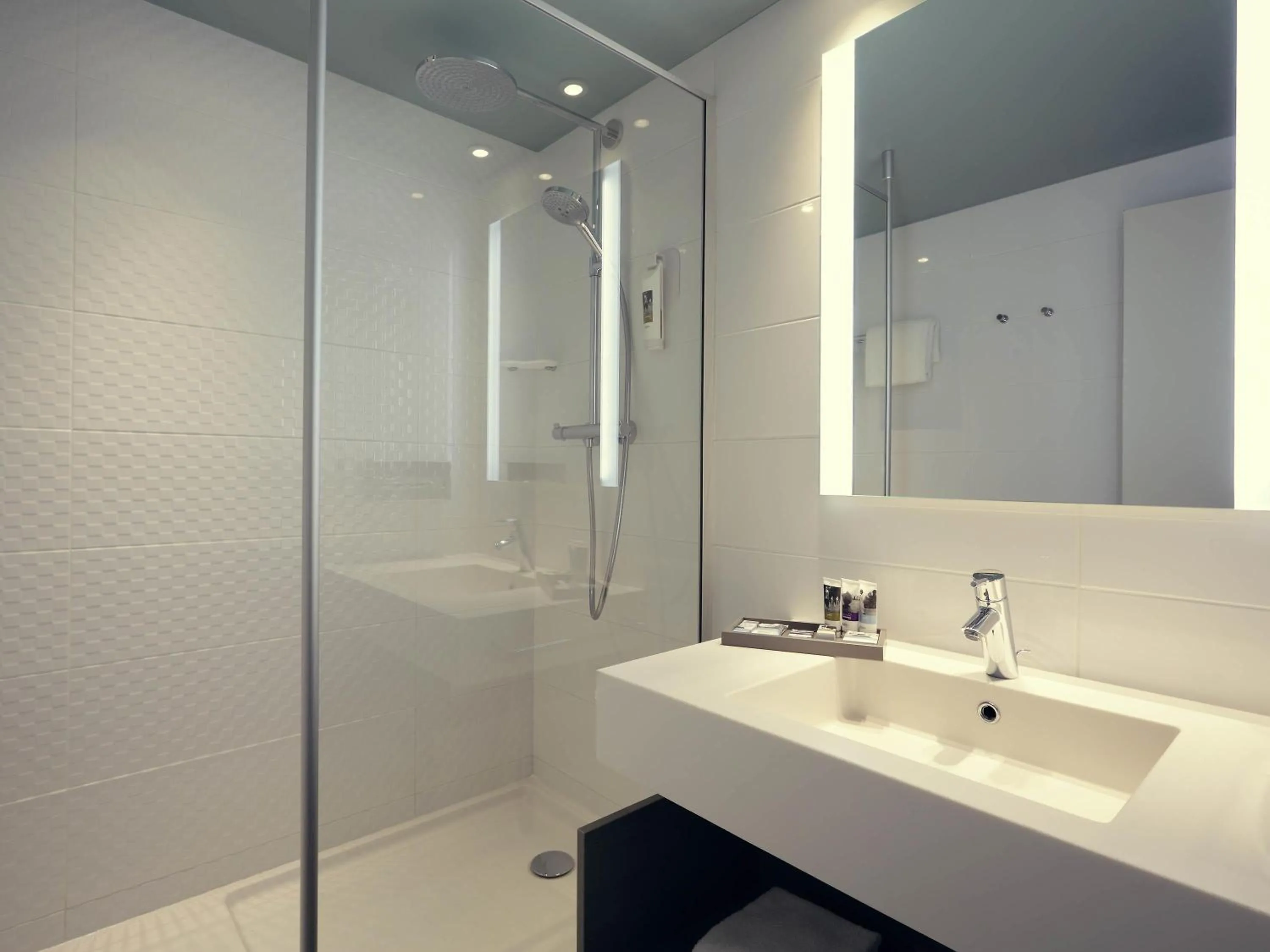 Classic Â Double Room in Mercure Orange Centre A7/A9