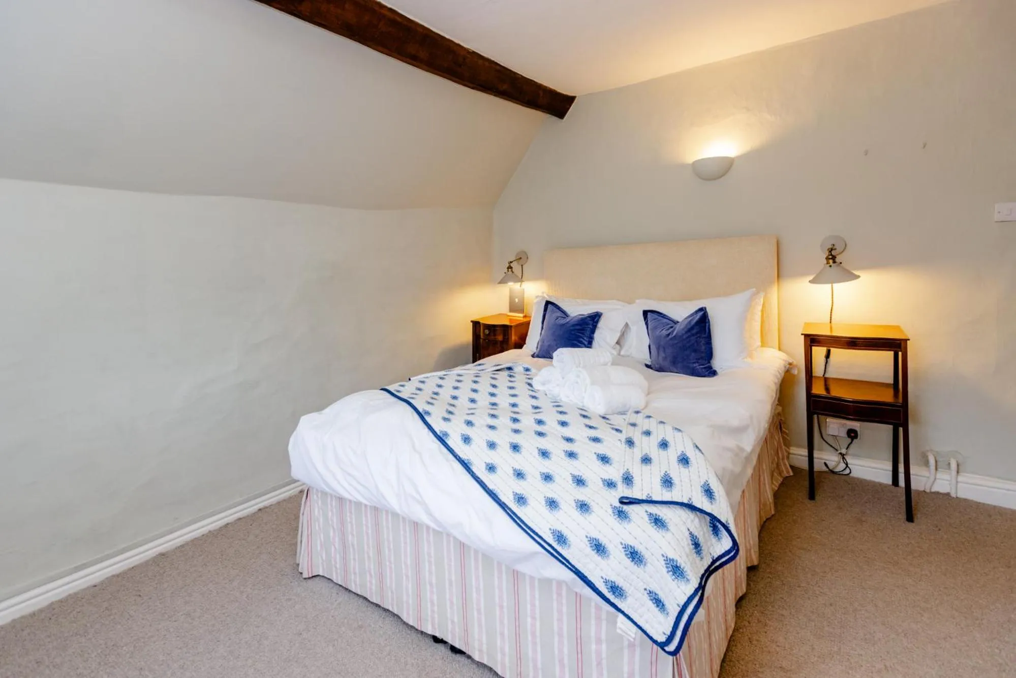 Superior King Room - single occupancy in The White Horse Inn