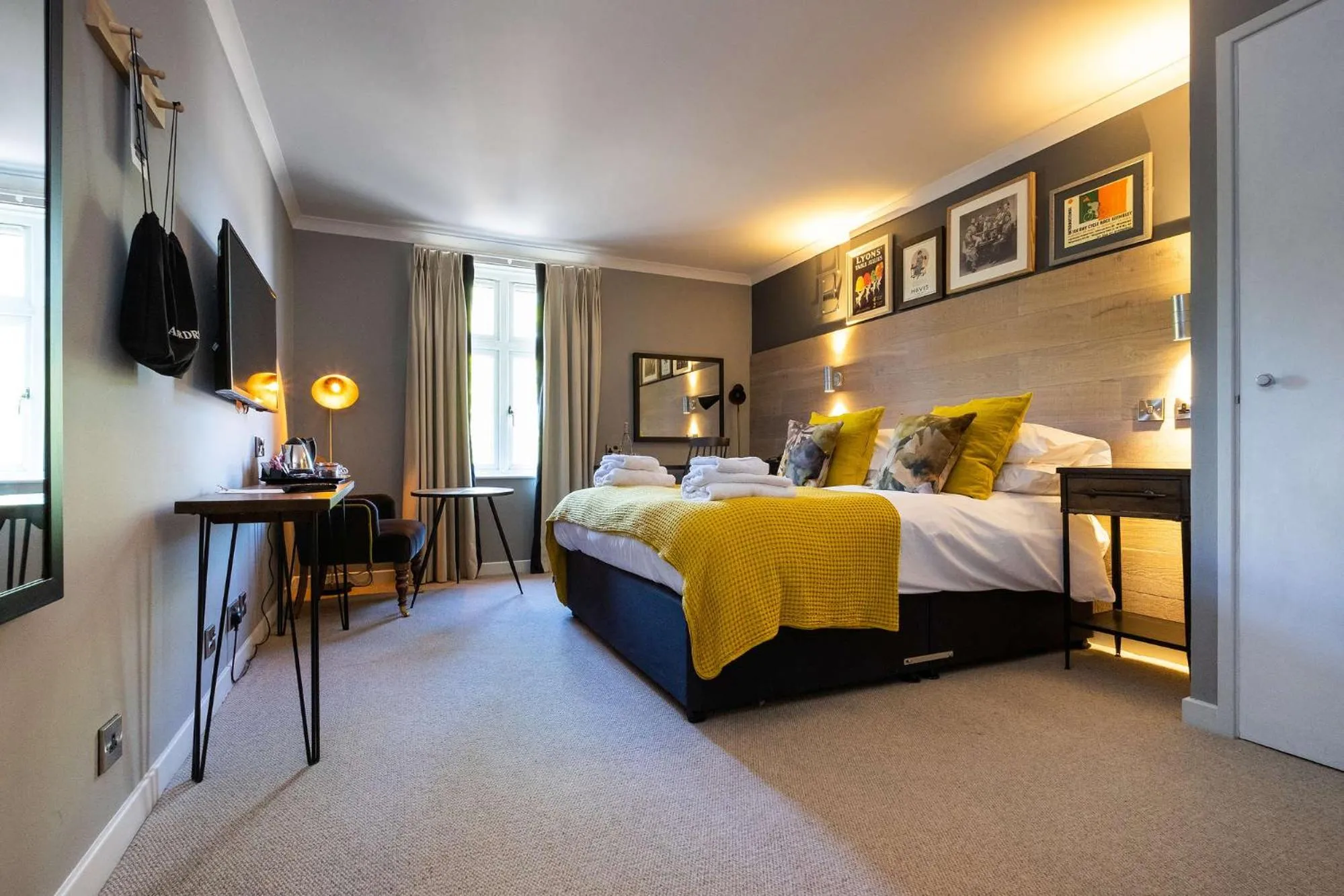 Superior Double Room in Bridge Hotel