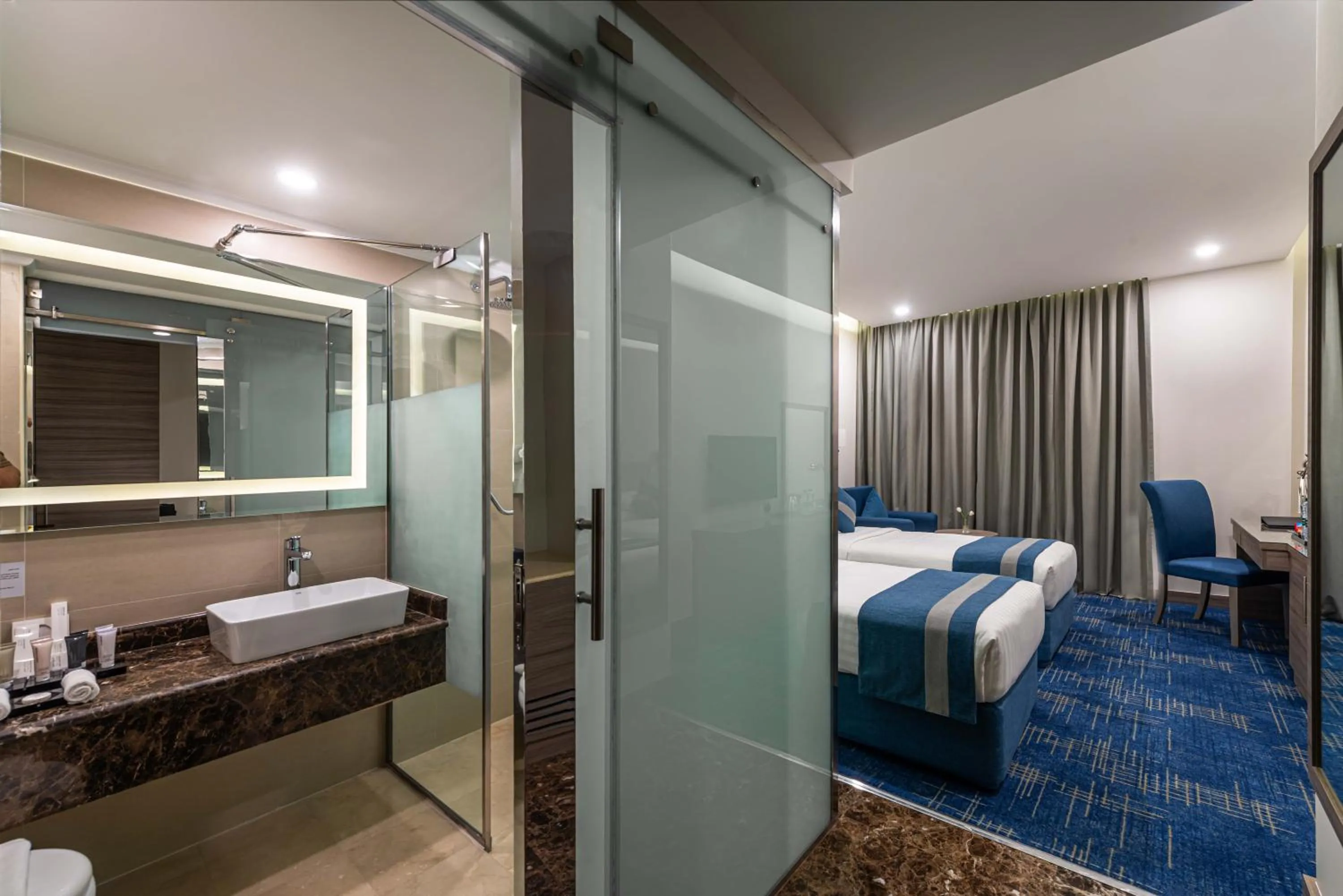 Superior Twin Room with Pool View - Smoking in Best Western Plus Tabuk City Center