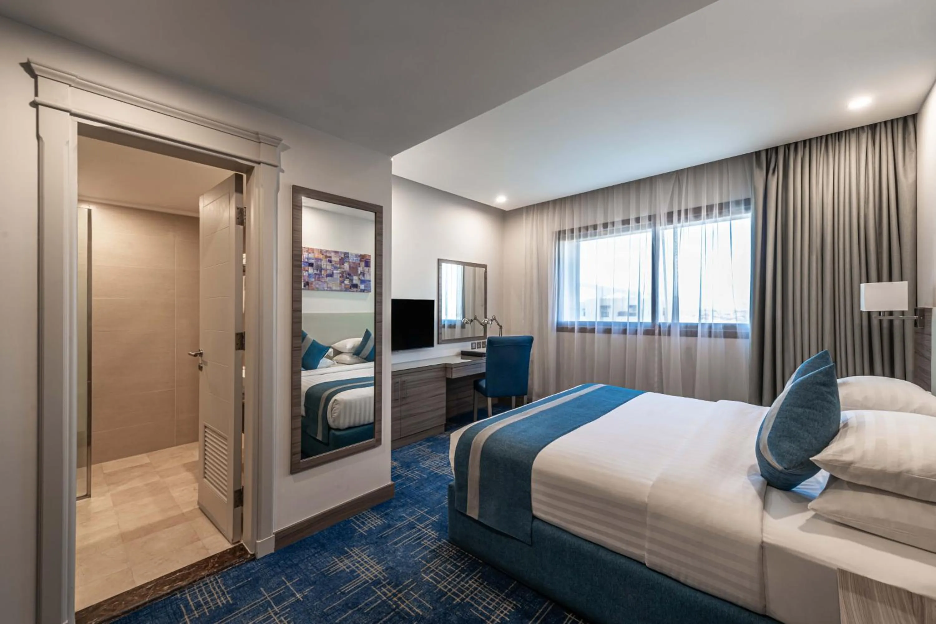 Superior King Room with Pool View - Smoking in Best Western Plus Tabuk City Center