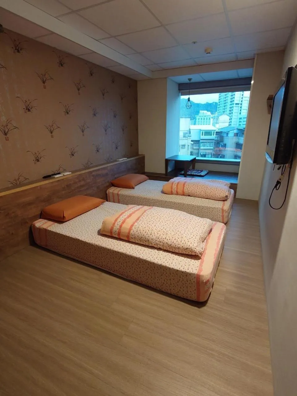 Twin Room with Private Bathroom in Formosa 101