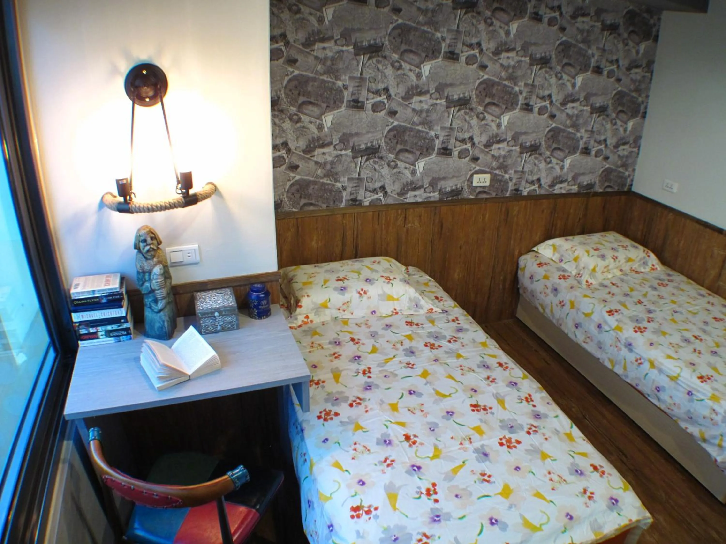 Standard Twin Room with Shared Bathroom in Formosa 101