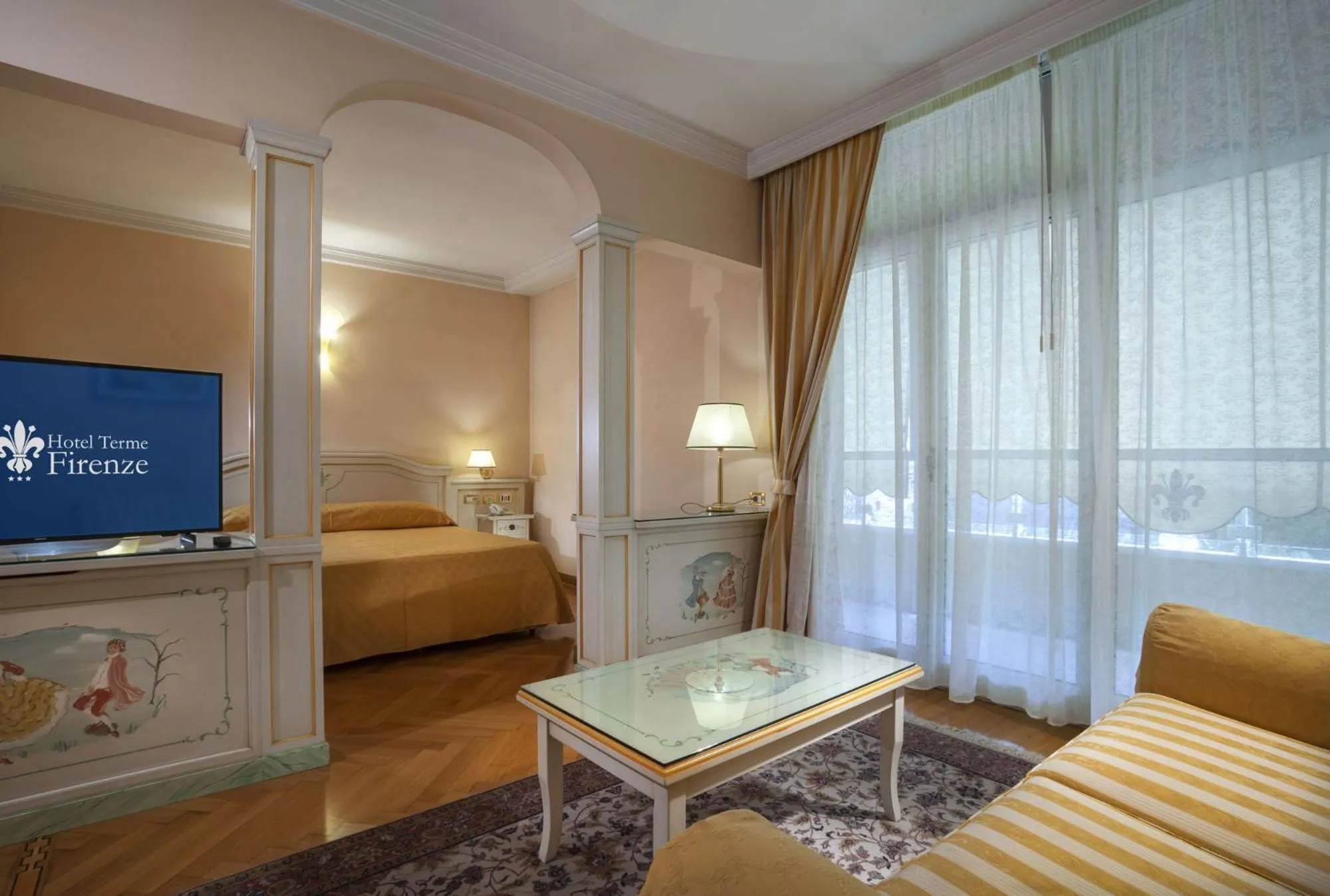 Junior Suite with Balcony in Hotel Firenze
