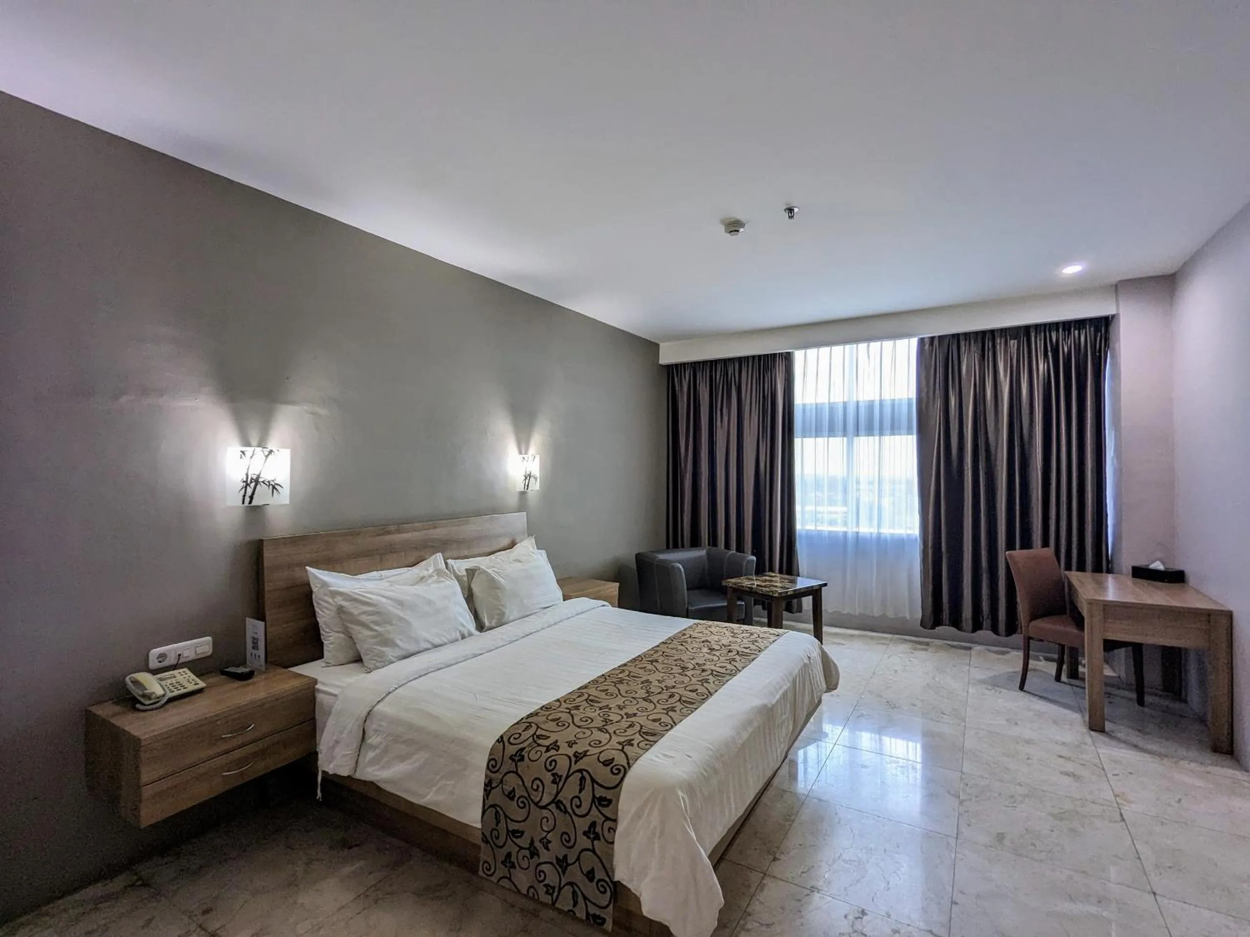 Executive Double Room in Grand Zuri Pematangsiantar