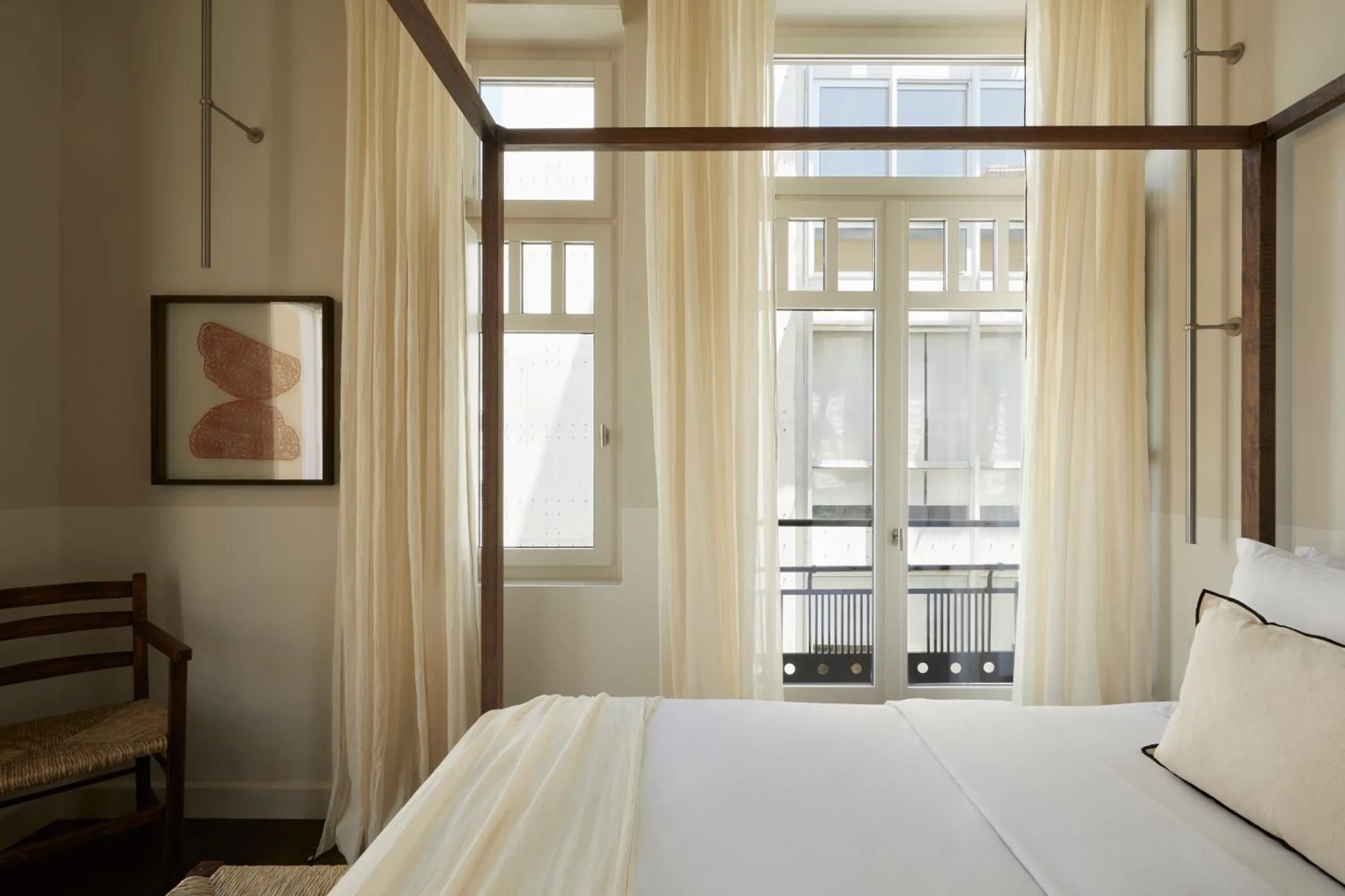 Extra extra Large Room - single occupancy in Ergon Bakehouse Athens