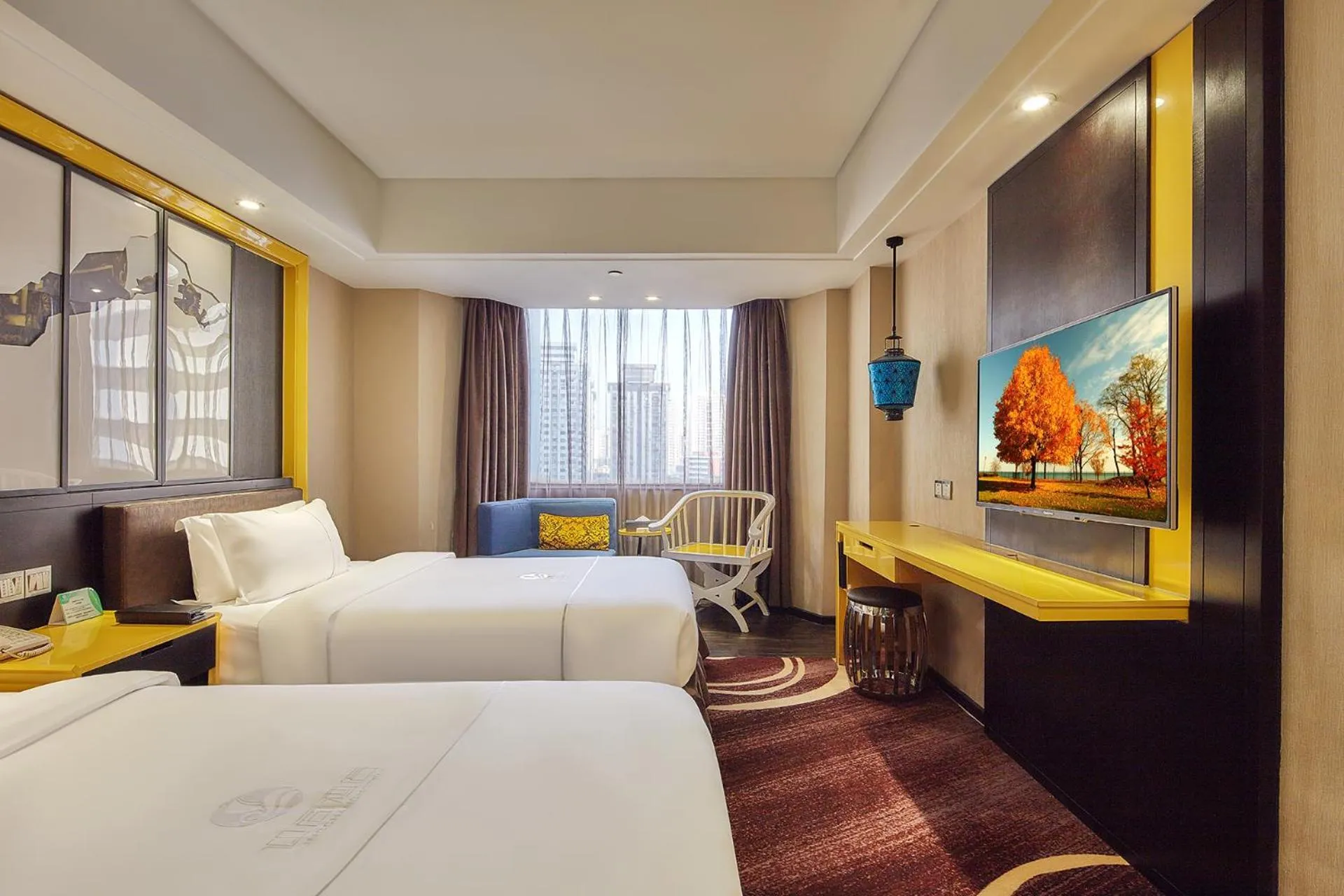 Business Twin Room in Insail Hotels -Huanshi Road Taojin Metro Station Guangzhou- Free shuttle bus for Canton Fair