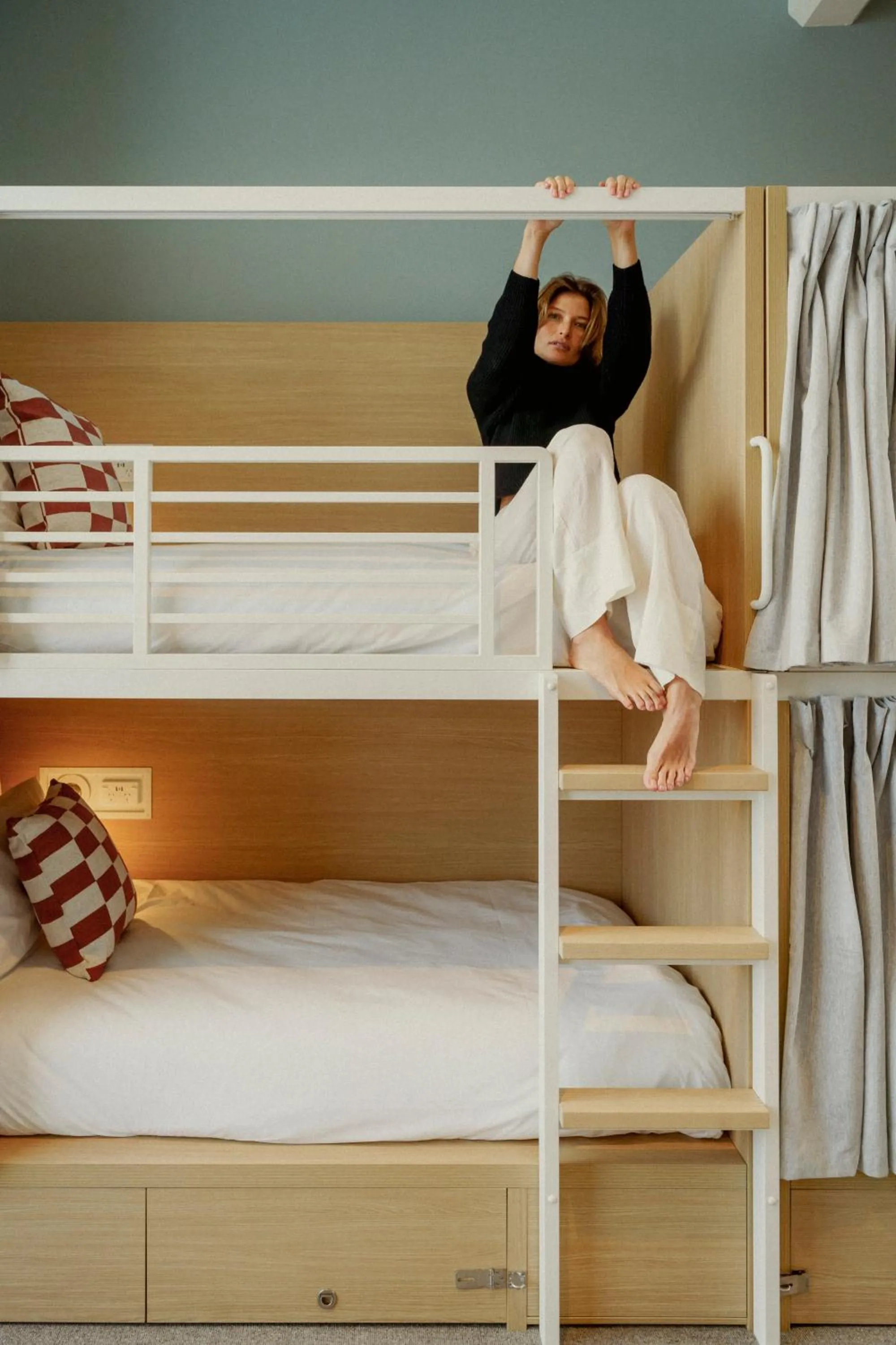 Shared Suite - 8 Bed in Drifter Christchurch