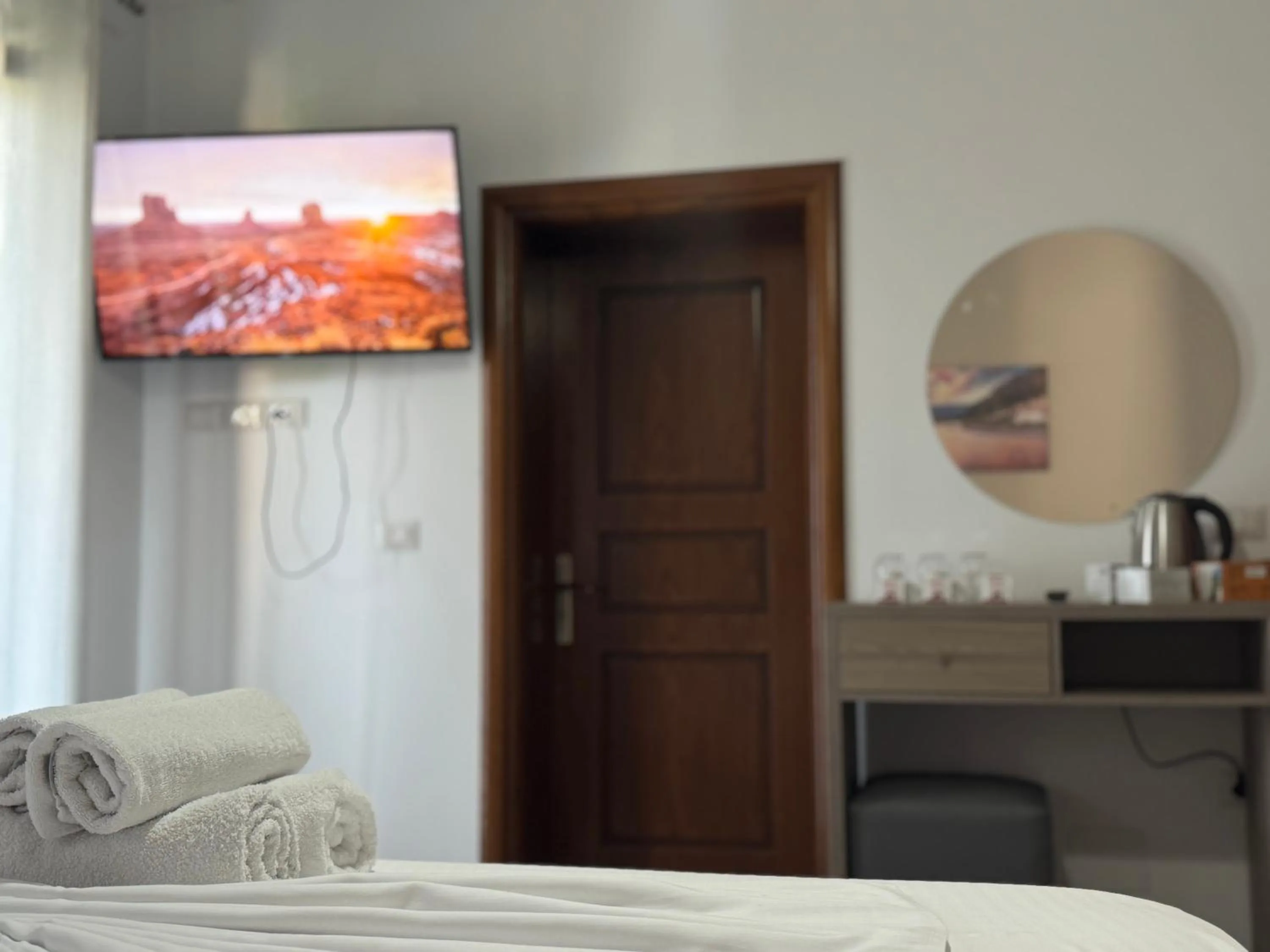 Triple Room with City View in Te Gjyshi