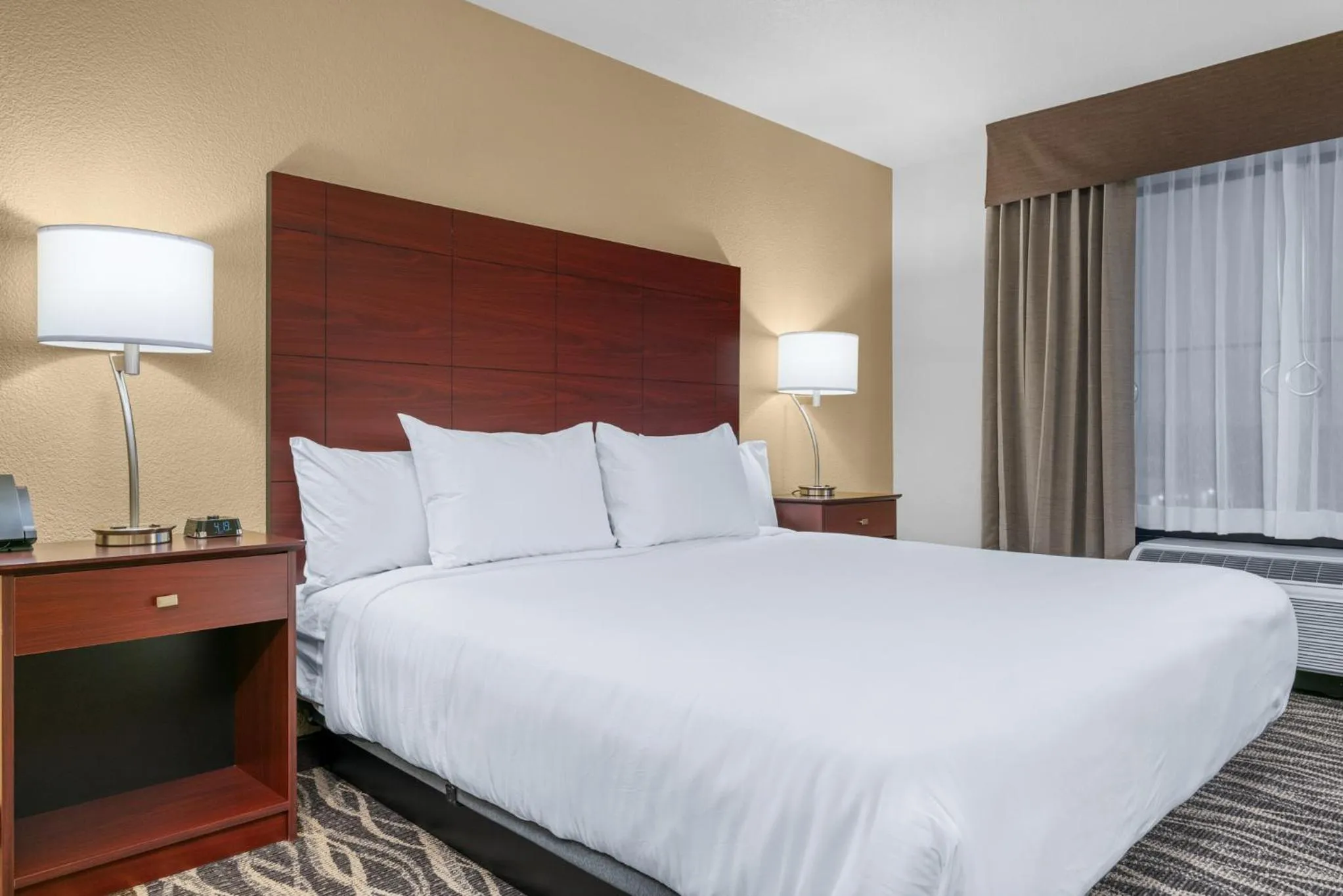 King Room - Disability Access in Cobblestone Hotel & Suites - Lynden