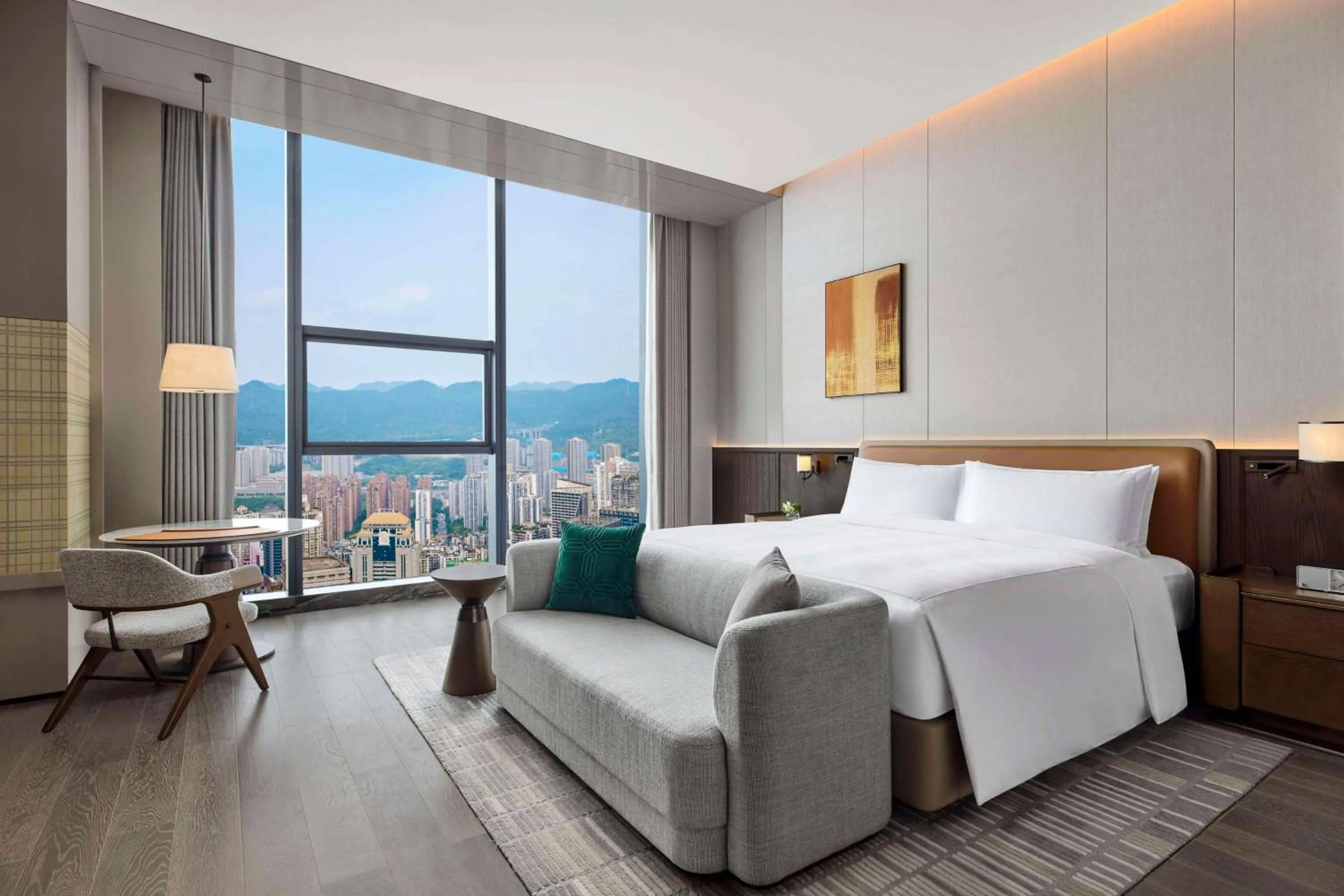 Executive King Room in Conrad Chongqing - Indulge in the magical 8D city landscape