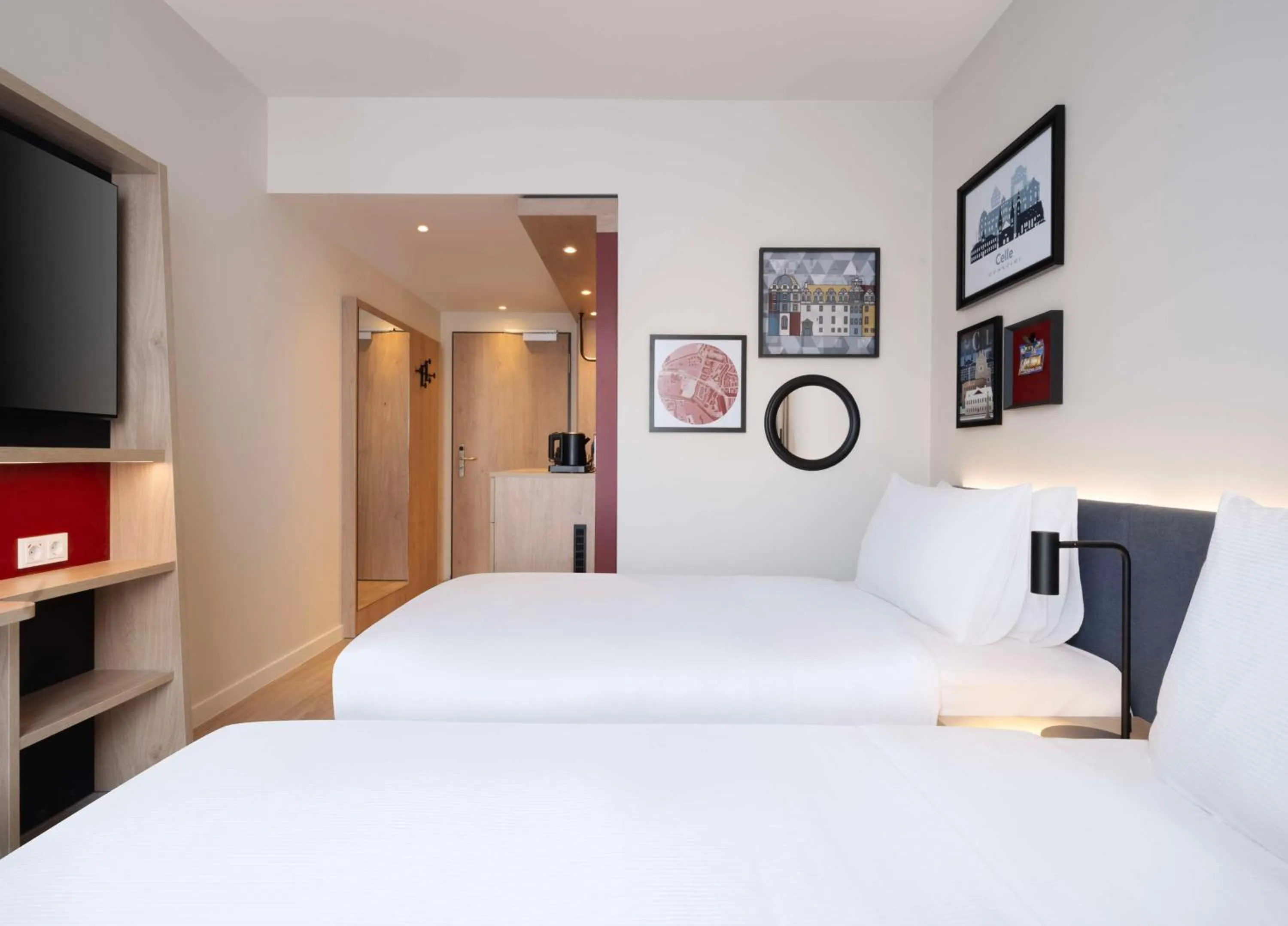 Twin Room in Hampton By Hilton Celle