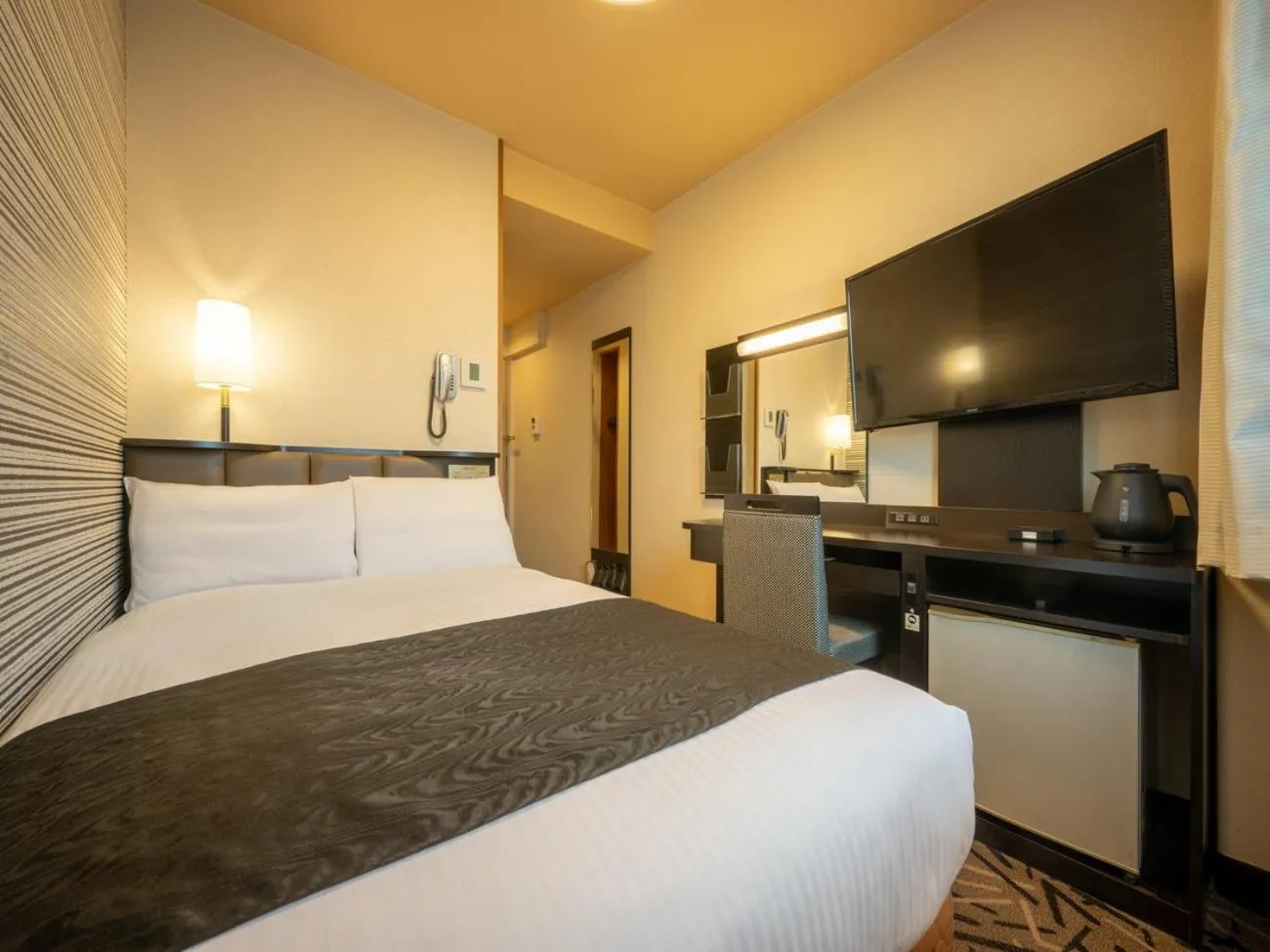 Double Room with Small Double Bed - Non-Smoking in APA Hotel Isesaki-Eki Minami