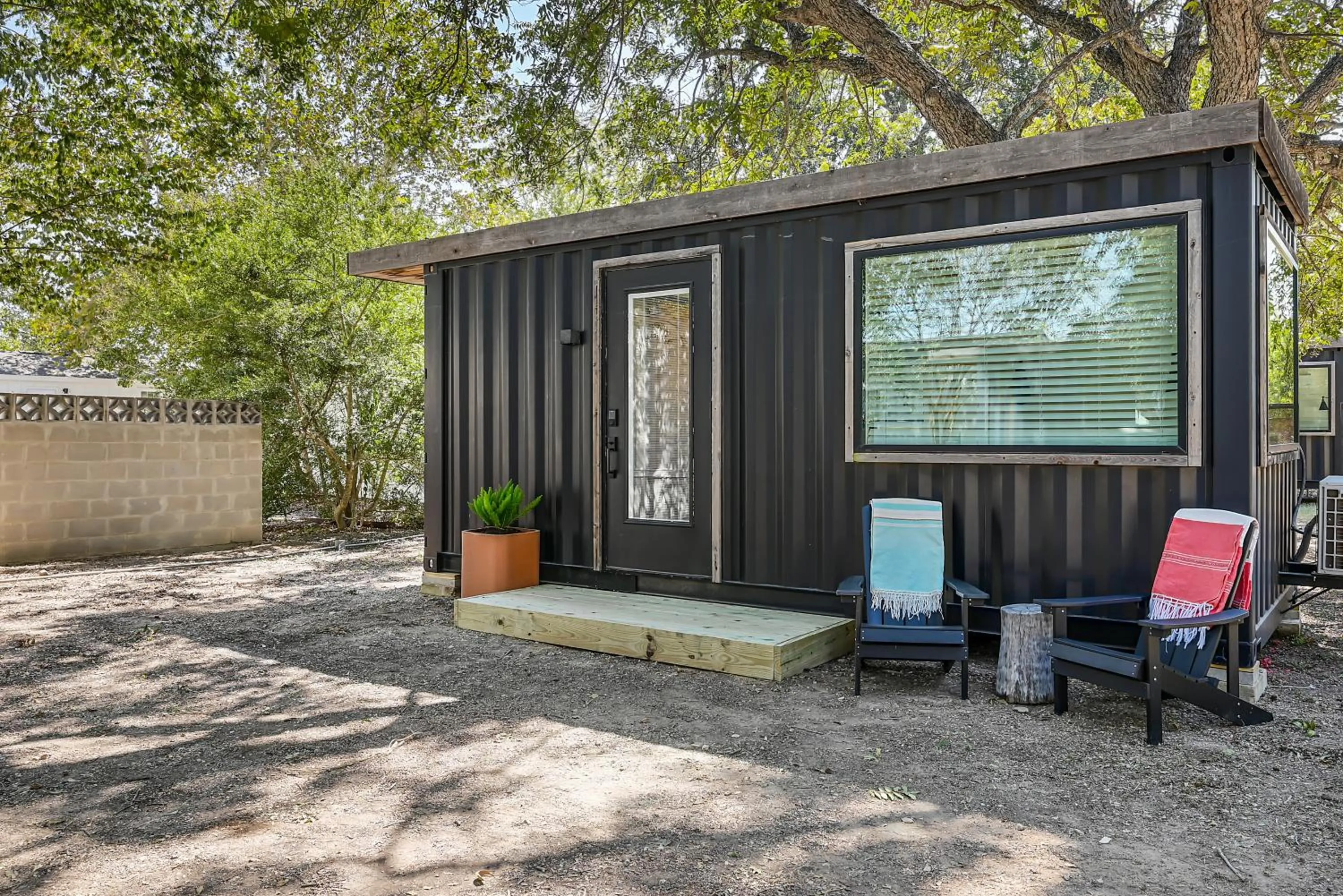 King Studio in Melrose River Club Resort