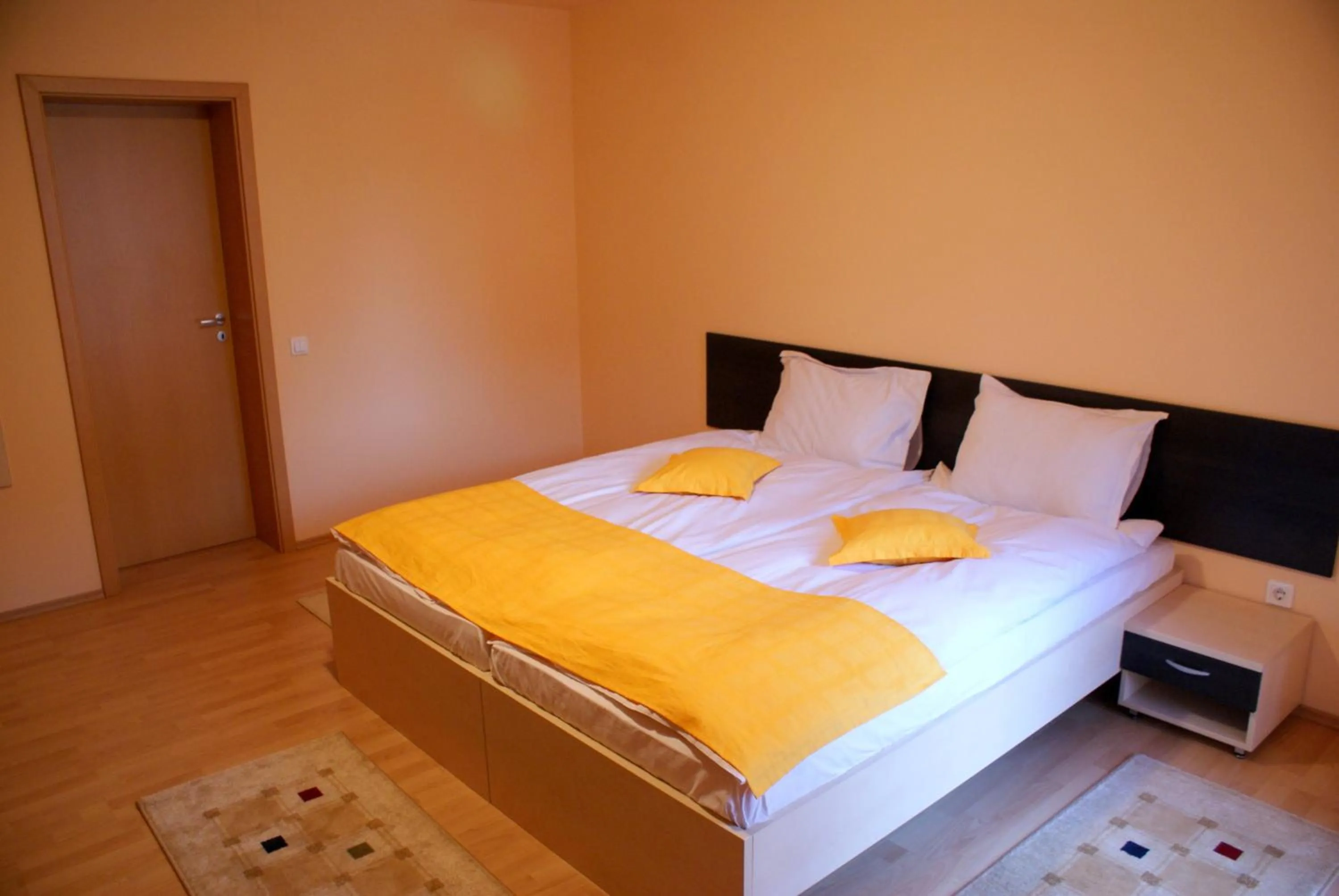 Twin Room - single occupancy in Casa Ardeleneasca