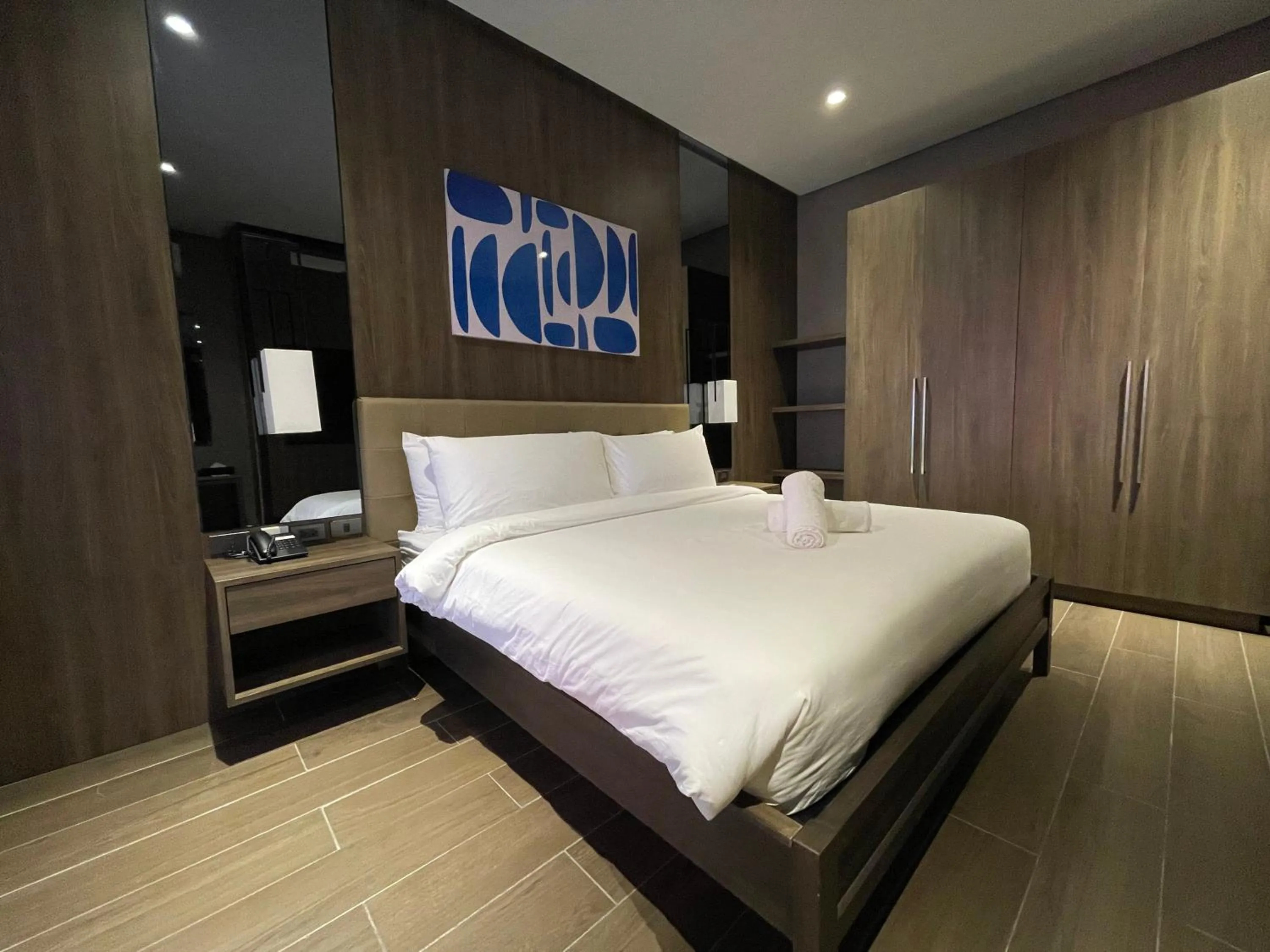 Deluxe Double Room with Balcony in Hotel A and A Quezon City powered by Cocotel