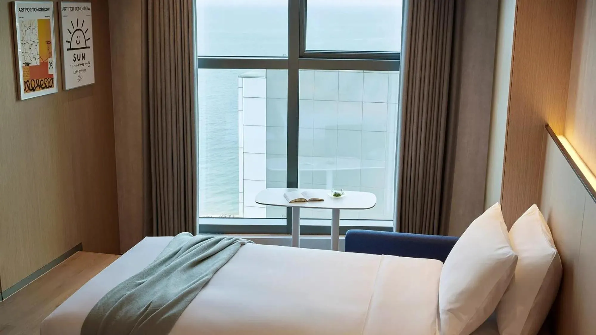 Standard King Side Ocean View (4F - 9F) in L7 HAEUNDAE by LOTTE HOTELS