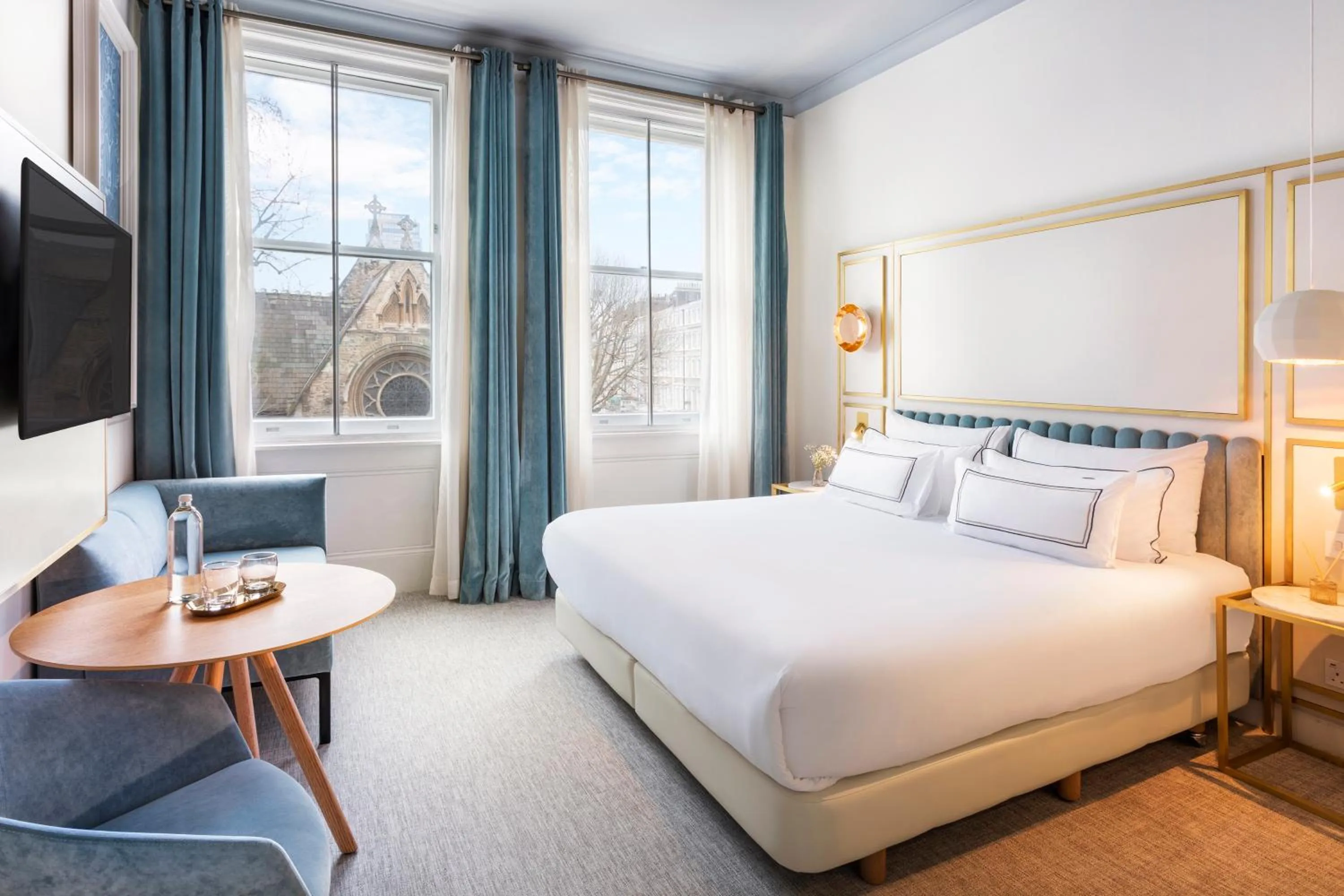 Premium King Size Room in Meliá London Kensington Member of Meliá Collection