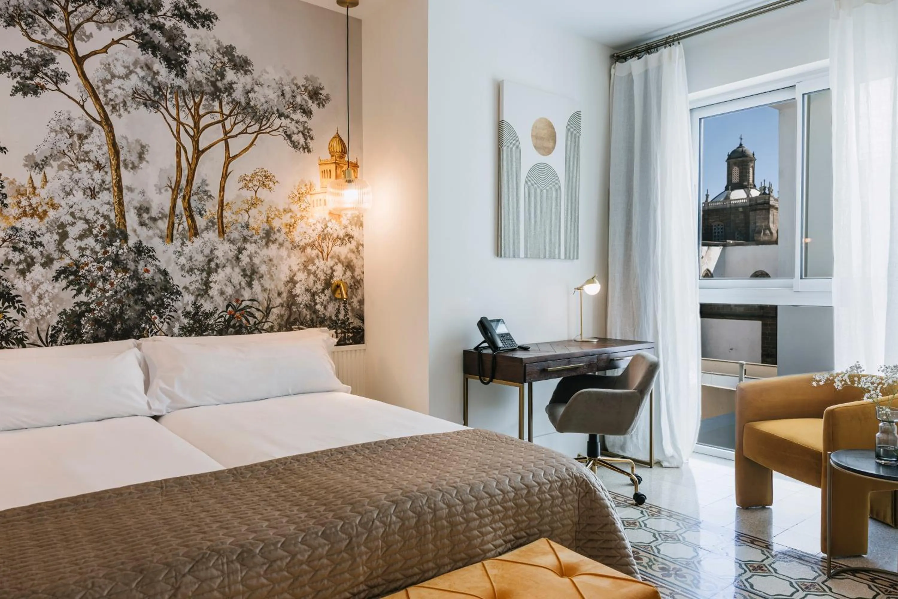 Interior Deluxe Room in MASANET Emblematic Hotels - Adults Only